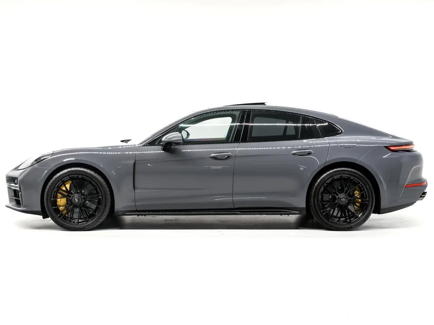 Porsche Panamera Turbo E-Hybrid - 2