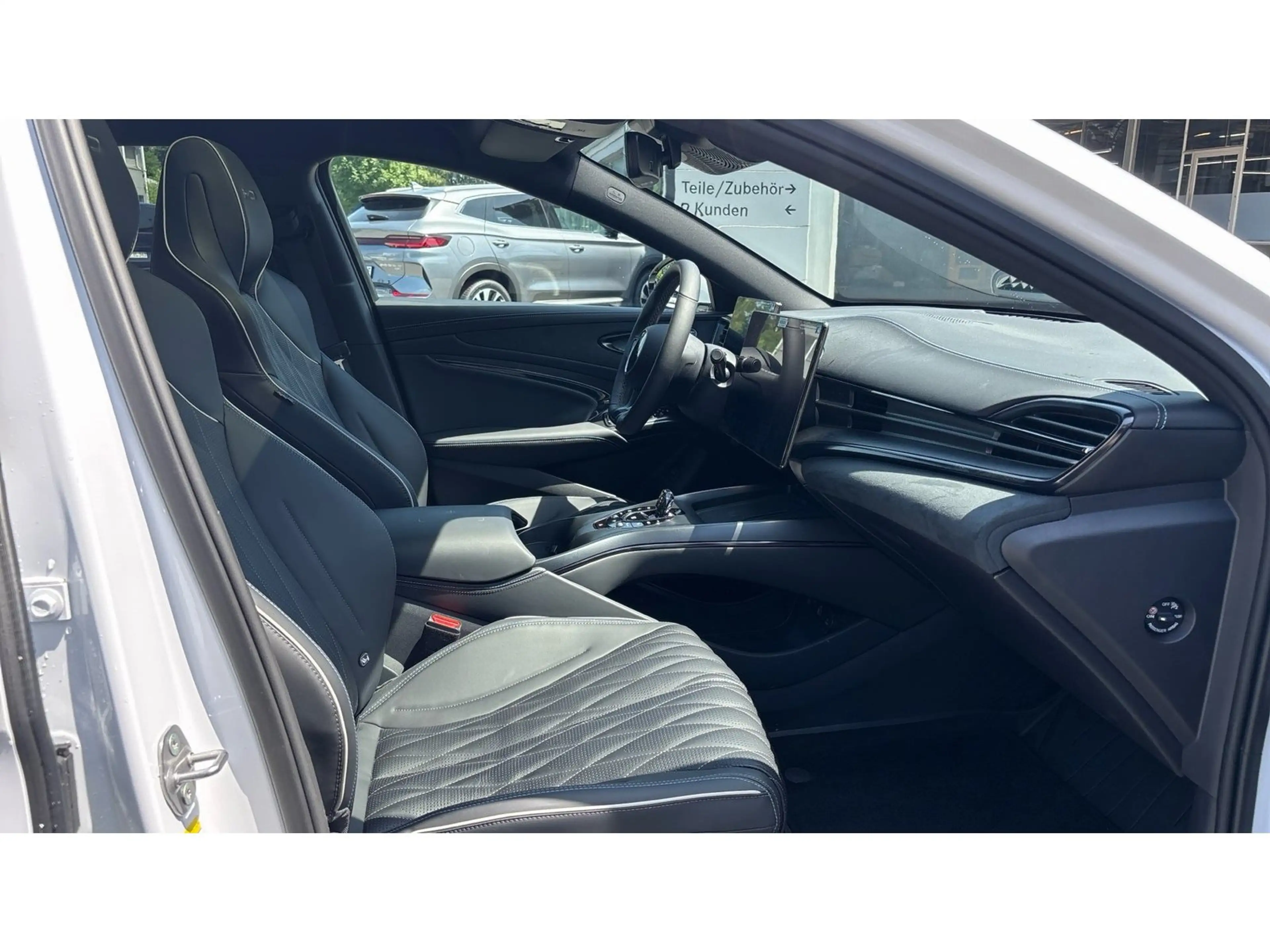 BYD Seal SEAL Excellence AWD Panorama 360°-Kamera Head-Up — photo 12