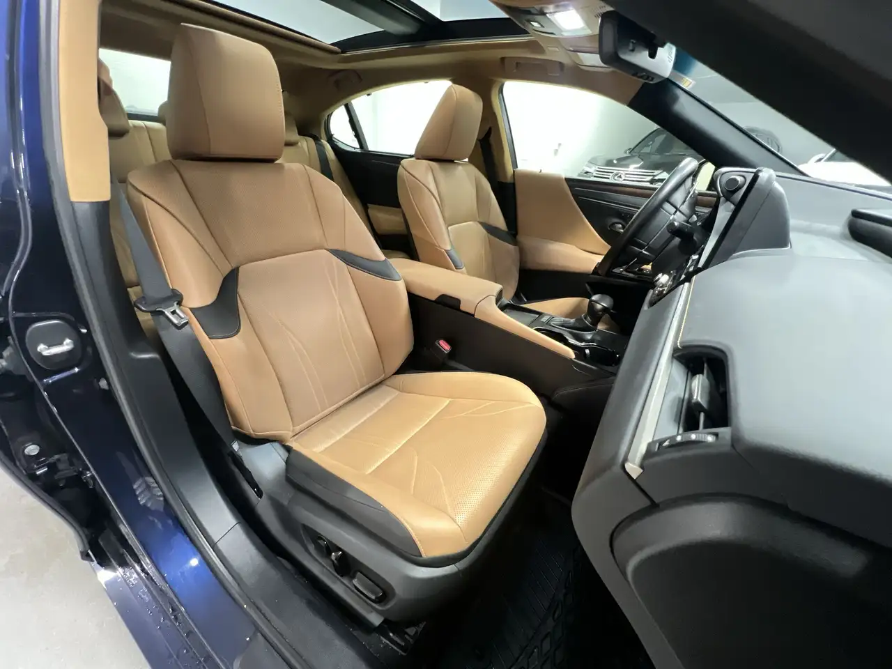 Lexus ES fotografie Lexus ES
