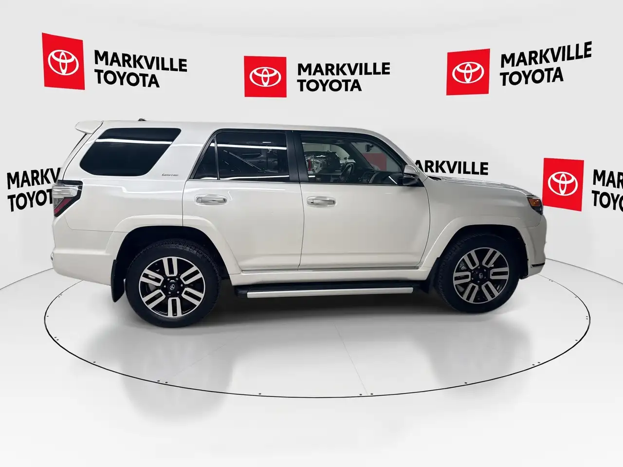 Toyota 4-Runner photo Toyota 4-Runner