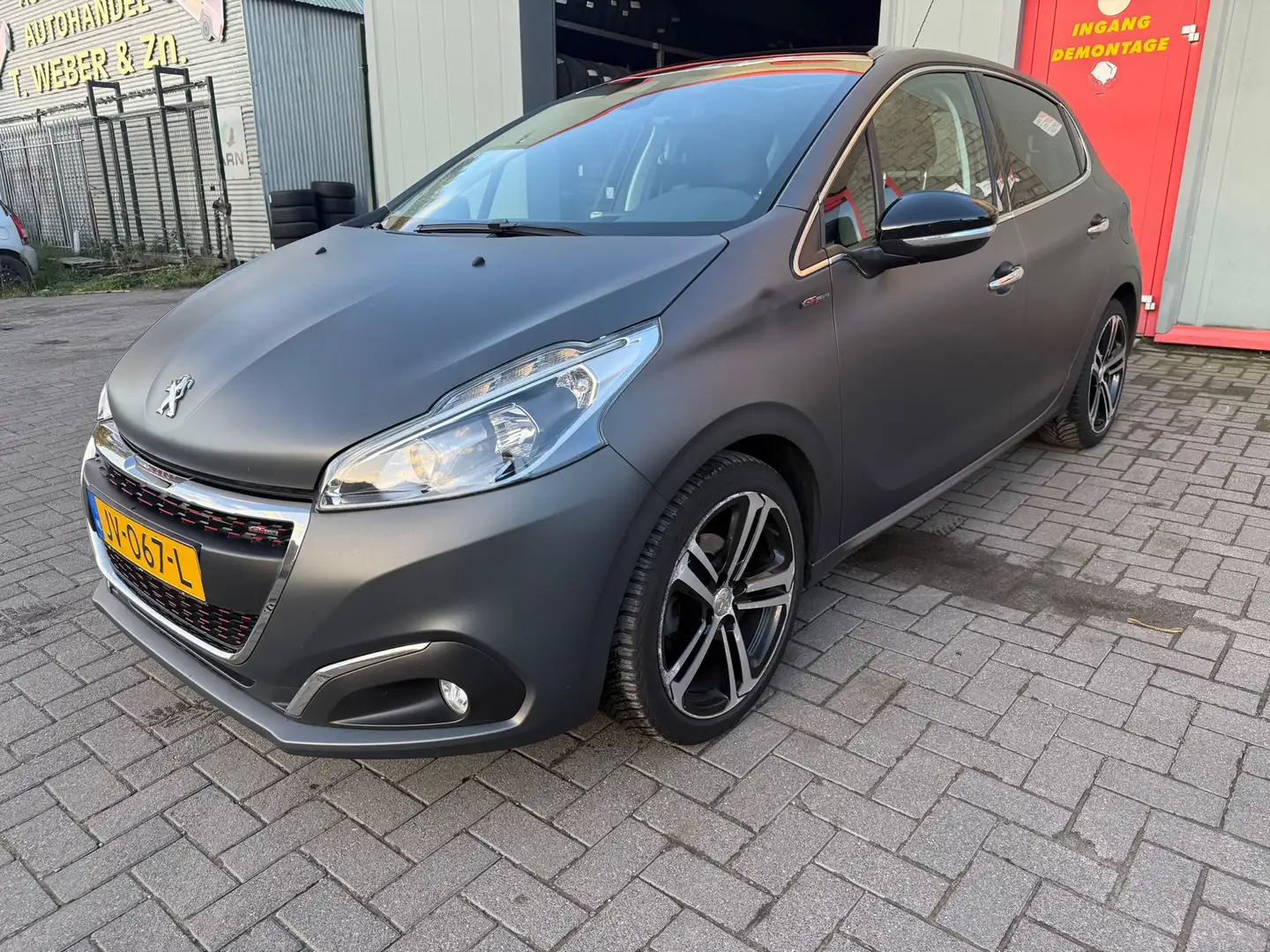 Peugeot 208 1.2 PureTech GT-line Grijs - 1