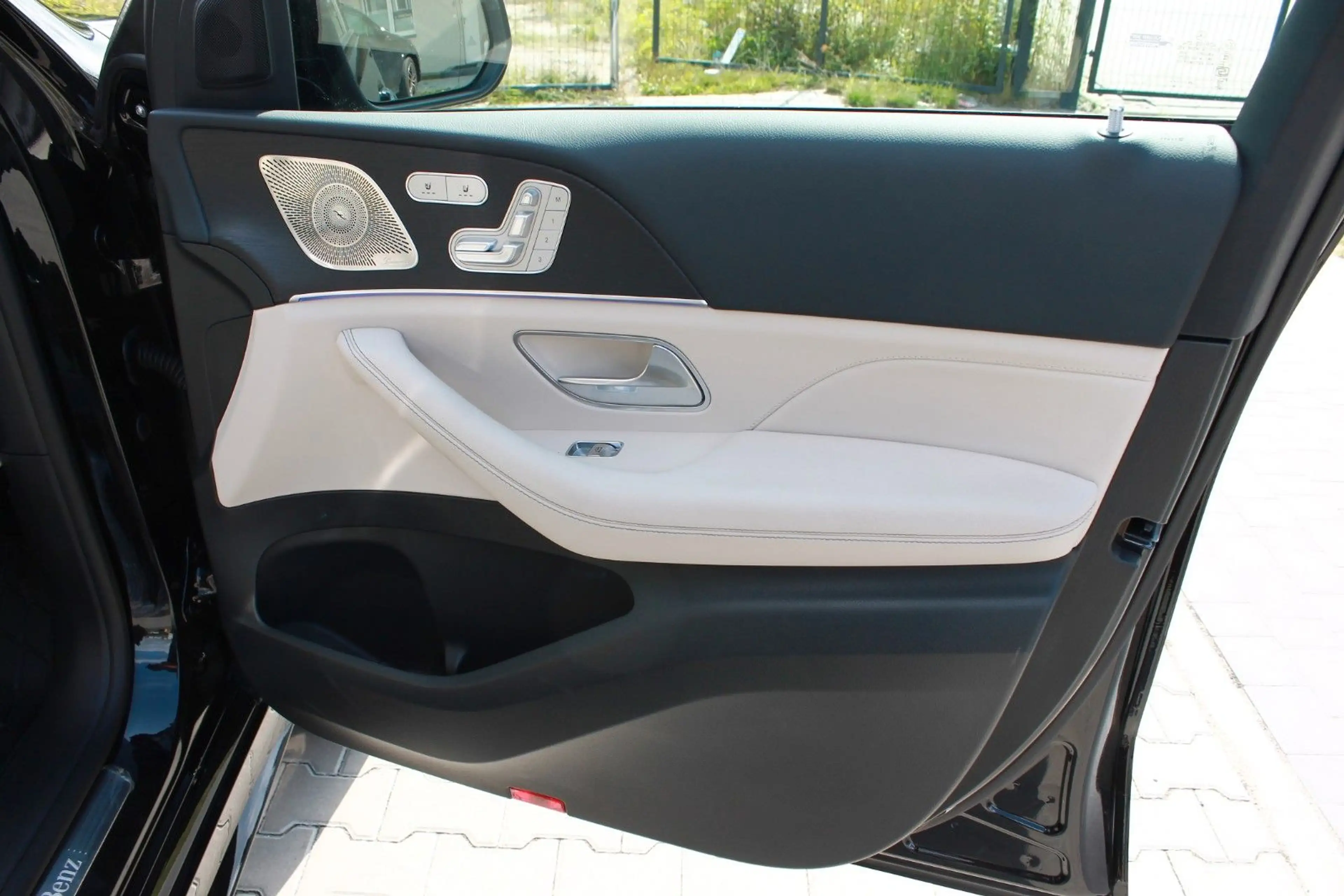 Mercedes-Benz GLS 450 GLS GLS 450 d 4Matic AMG Pano 360° AHK Luft — photo 14