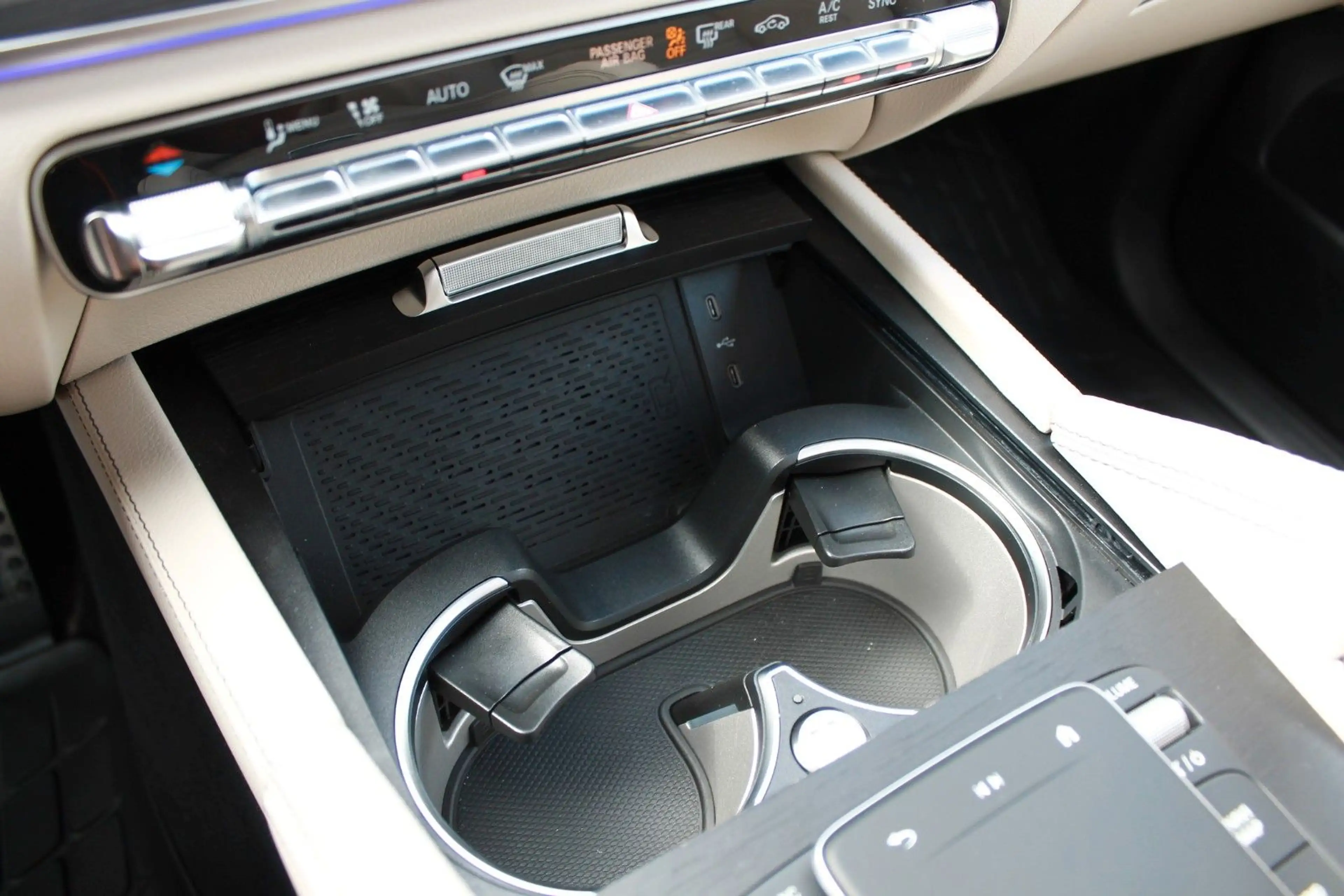 Mercedes-Benz GLS 450 GLS GLS 450 d 4Matic AMG Pano 360° AHK Luft — photo 11