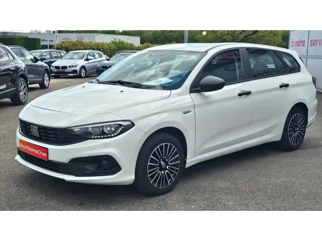 Fiat Tipo view 2