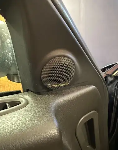 Rover 75 view 15