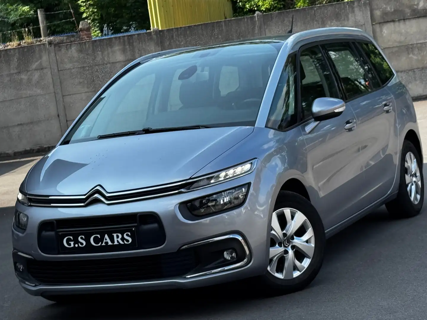 Citroen Grand C4 SpaceTourer 1.2 PureTech Shine S//7 PLACES//NAV//CAMERA// Gris - 1