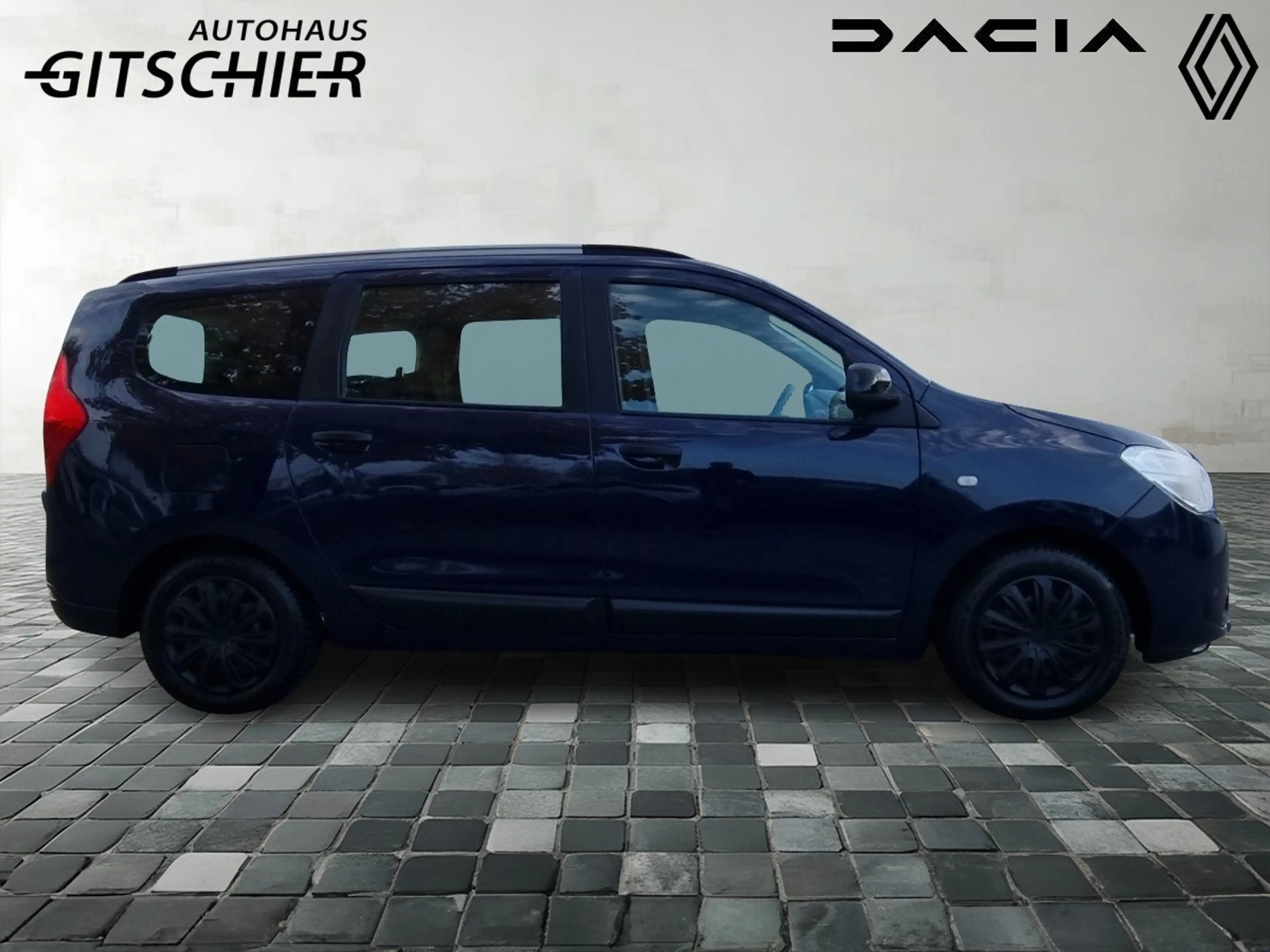 Dacia Lodgy Comfort SCe 100 7-Sitzer — photo 2