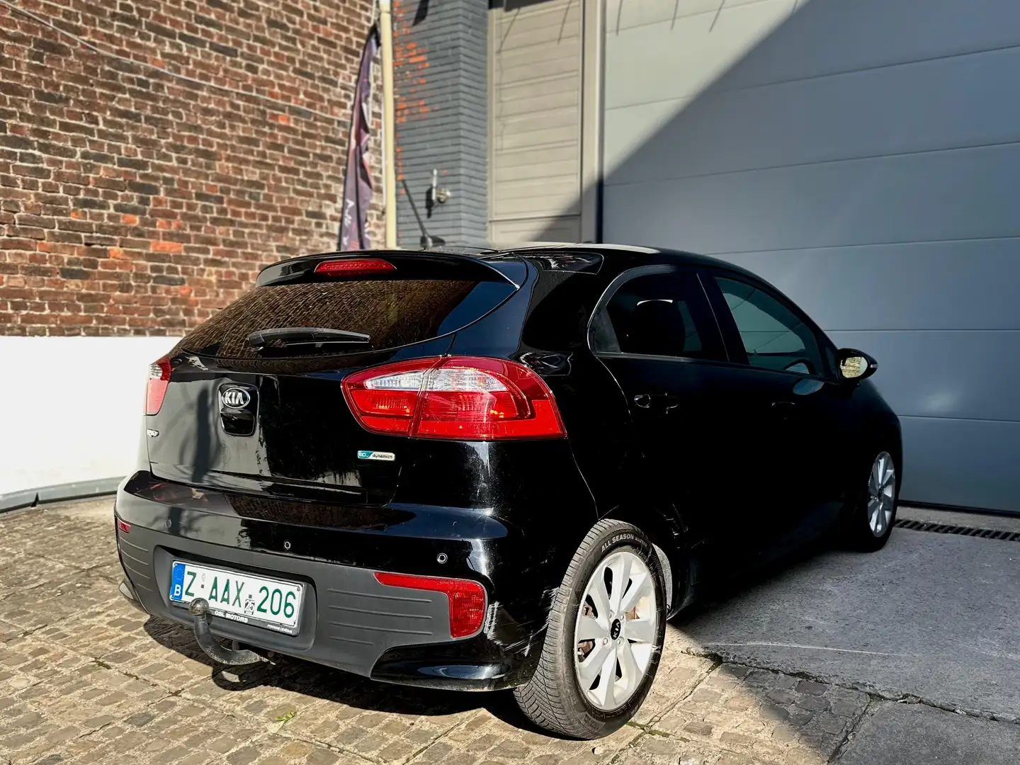 Kia Rio Rio 1.4 CRDi Sense Noir - 2