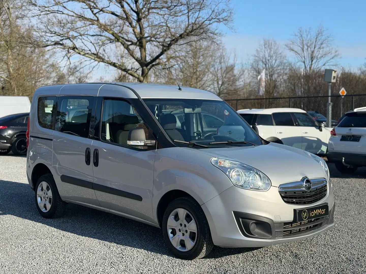 Opel Combo Combo Tour 1.6 CDTi L1H1 Enjoy Plateado - 2