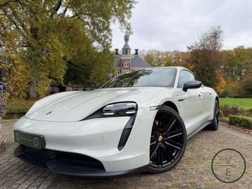 Performance | Sport Chrono | PDLS | Pano | Bose |