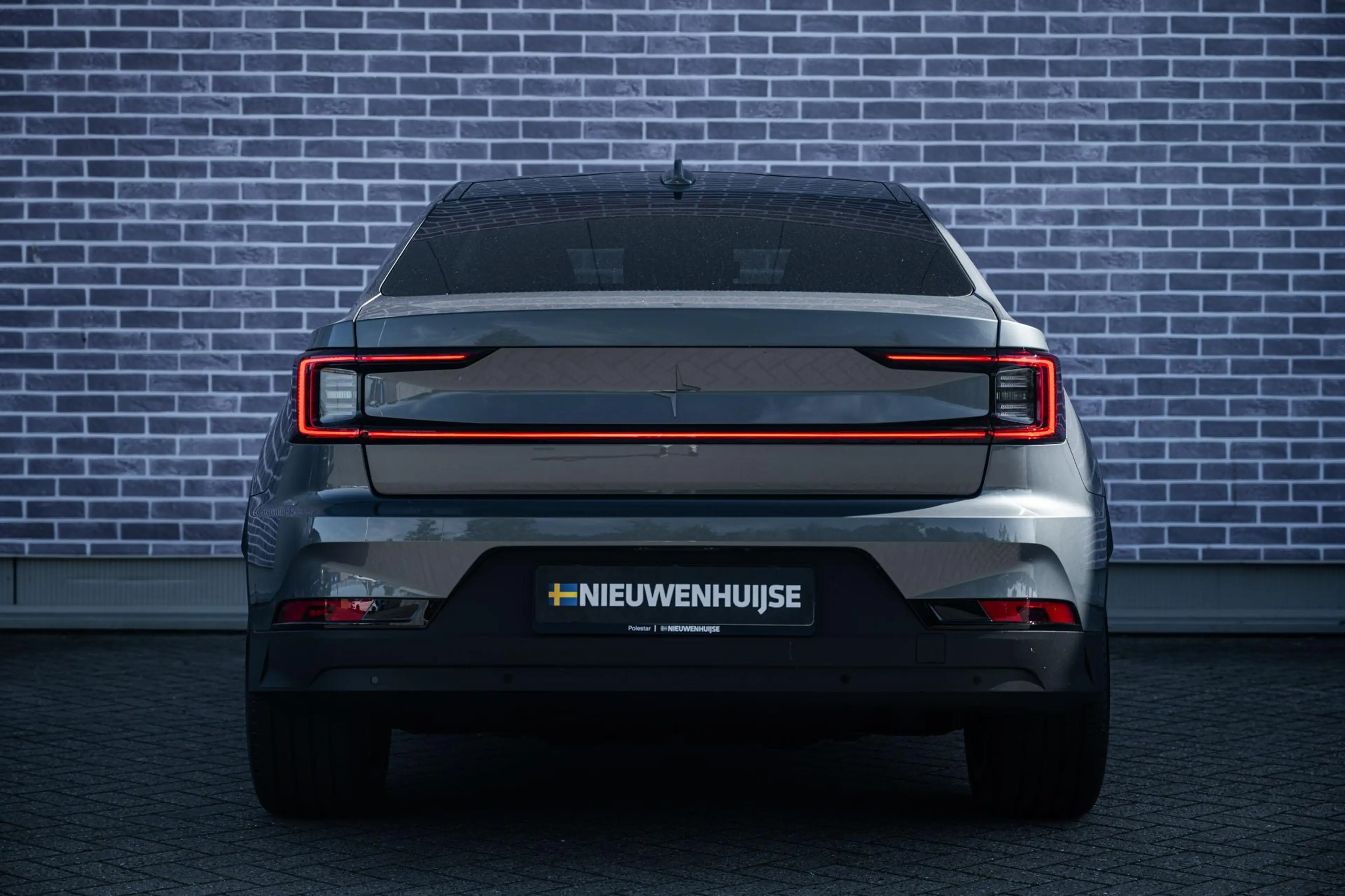 Polestar 2 Long Range Single Motor Prime 82 kWh | Pilot assis — photo 10