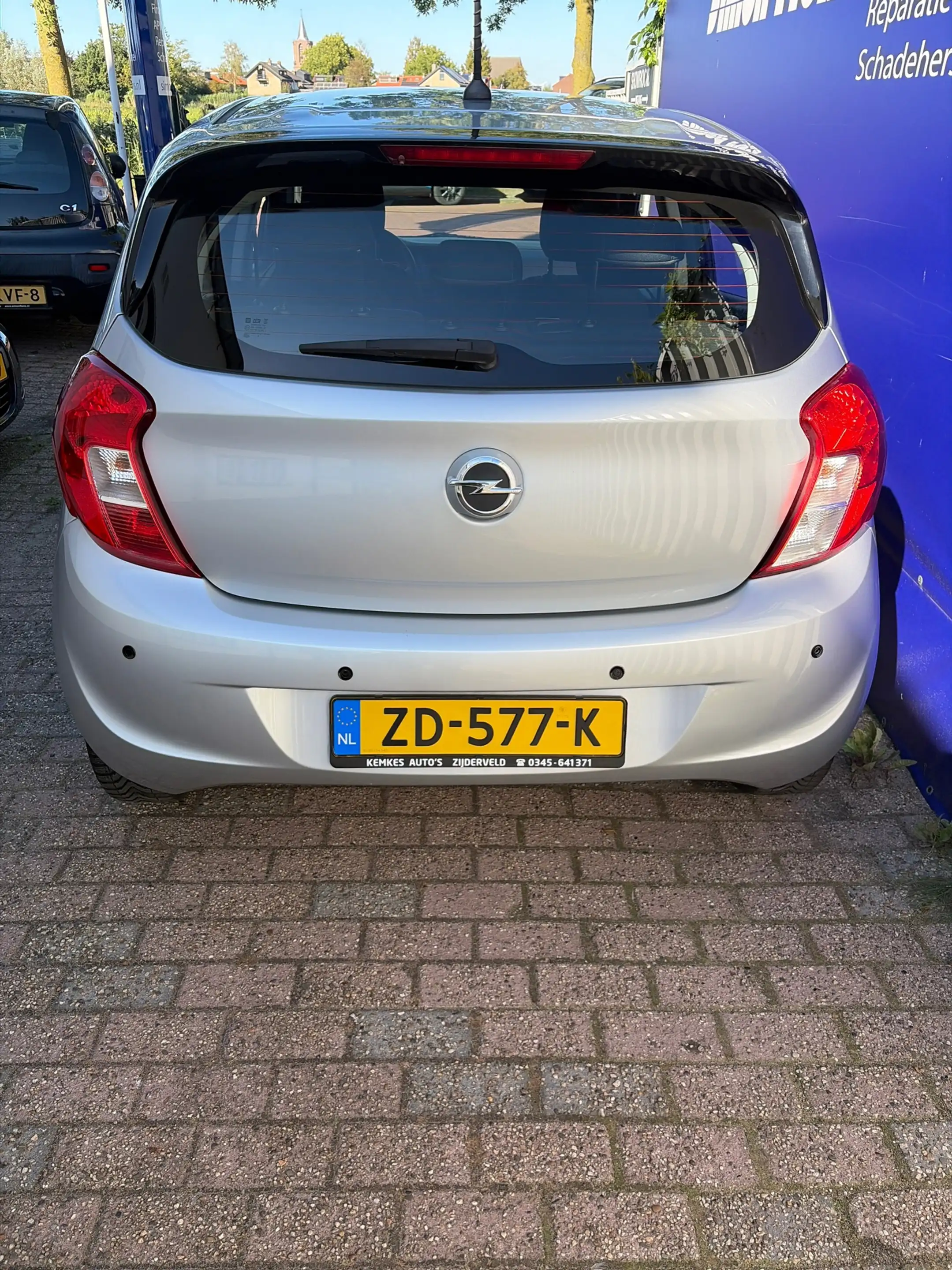 Opel Karl 1.0 ecoFLEX 120 Jaar Edition — photo 3