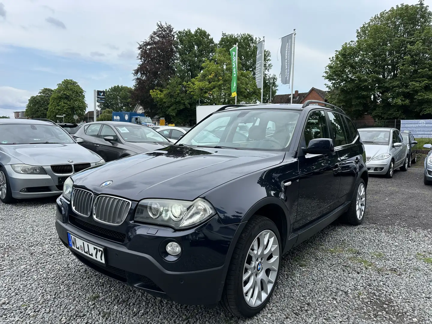 BMW X3 3.0d *Schalter*AHK+19Zoll*TÜV 11.2025 Blau - 1
