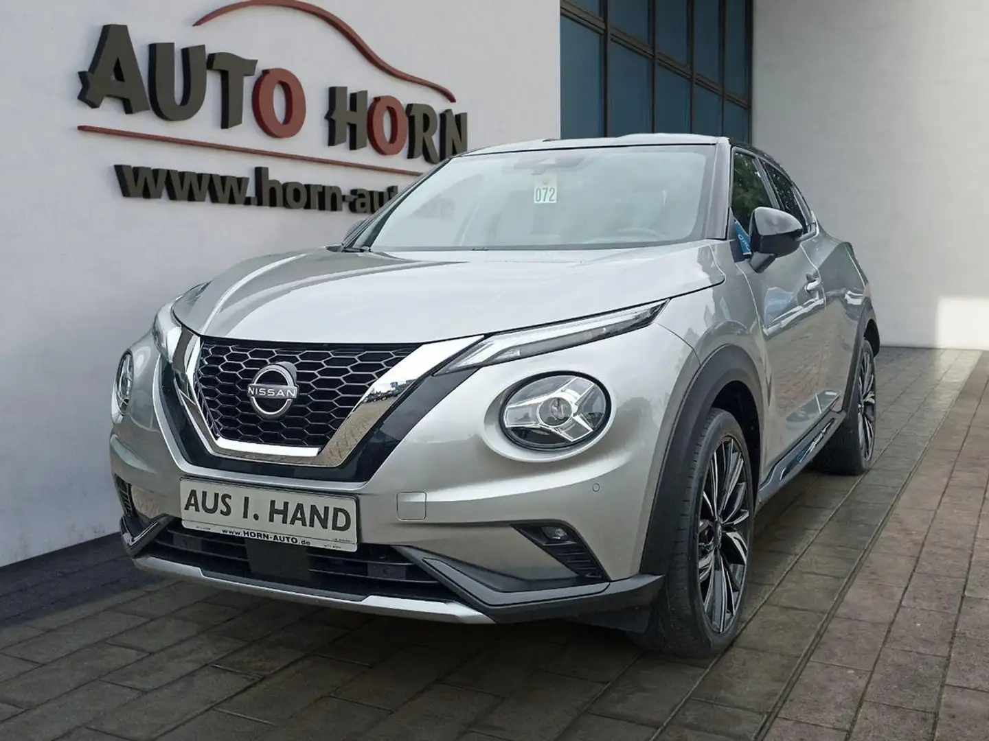 Nissan Juke 1.0 DIG-T N-Connecta Black Design*Kamera*Navi Grau - 2