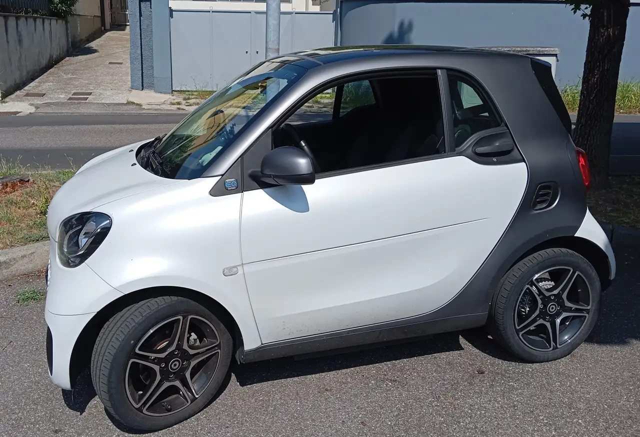 smart forTwo 2021