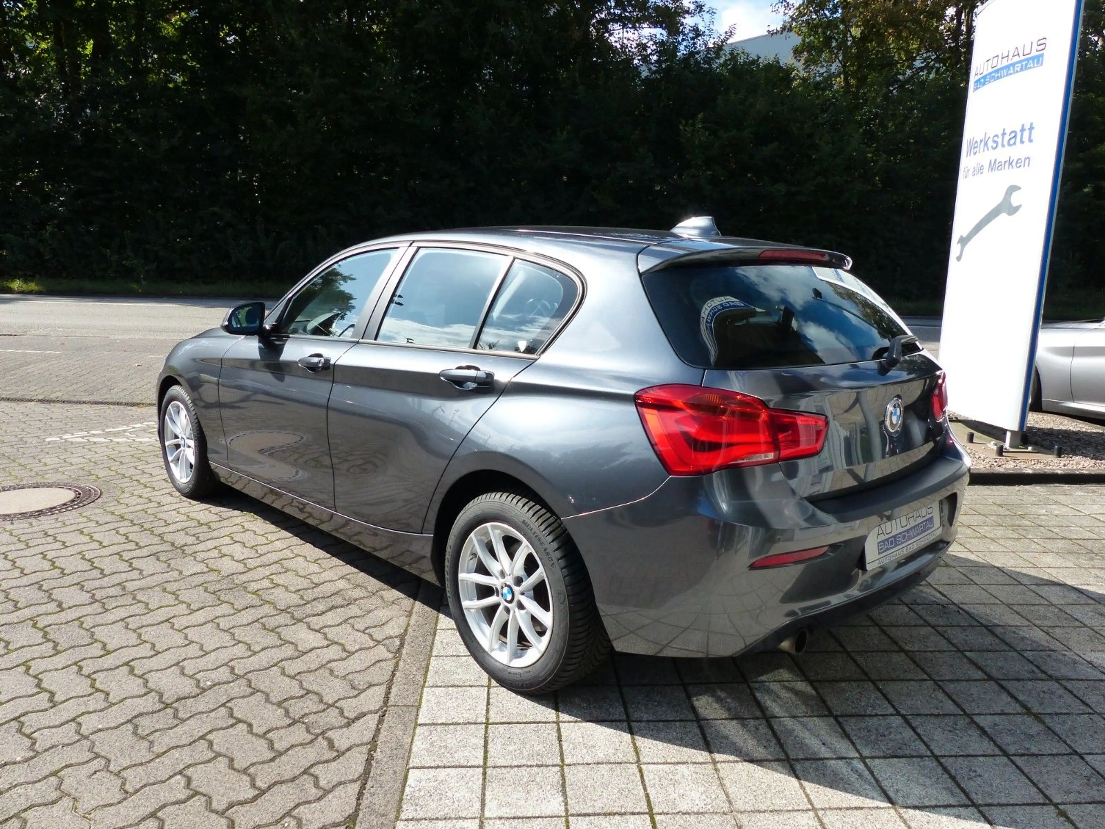 BMW 116 i Advantage, Klimaaut., Tempomat, Bluetooth — photo 7