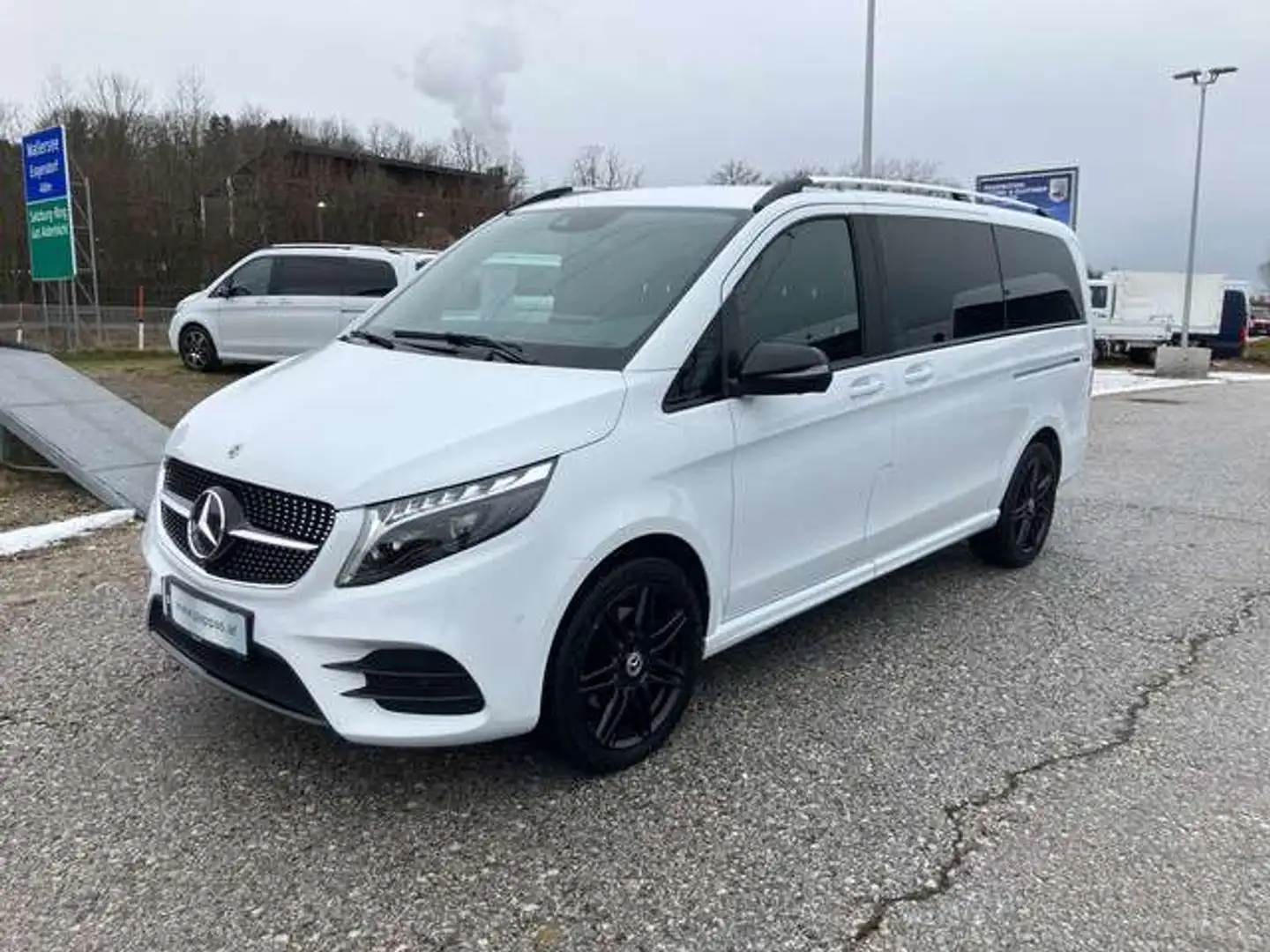 Mercedes-Benz V 300 d 4MATIC AVANTGARDE Lang Aut 6-Sitzer Pano Blanc - 1