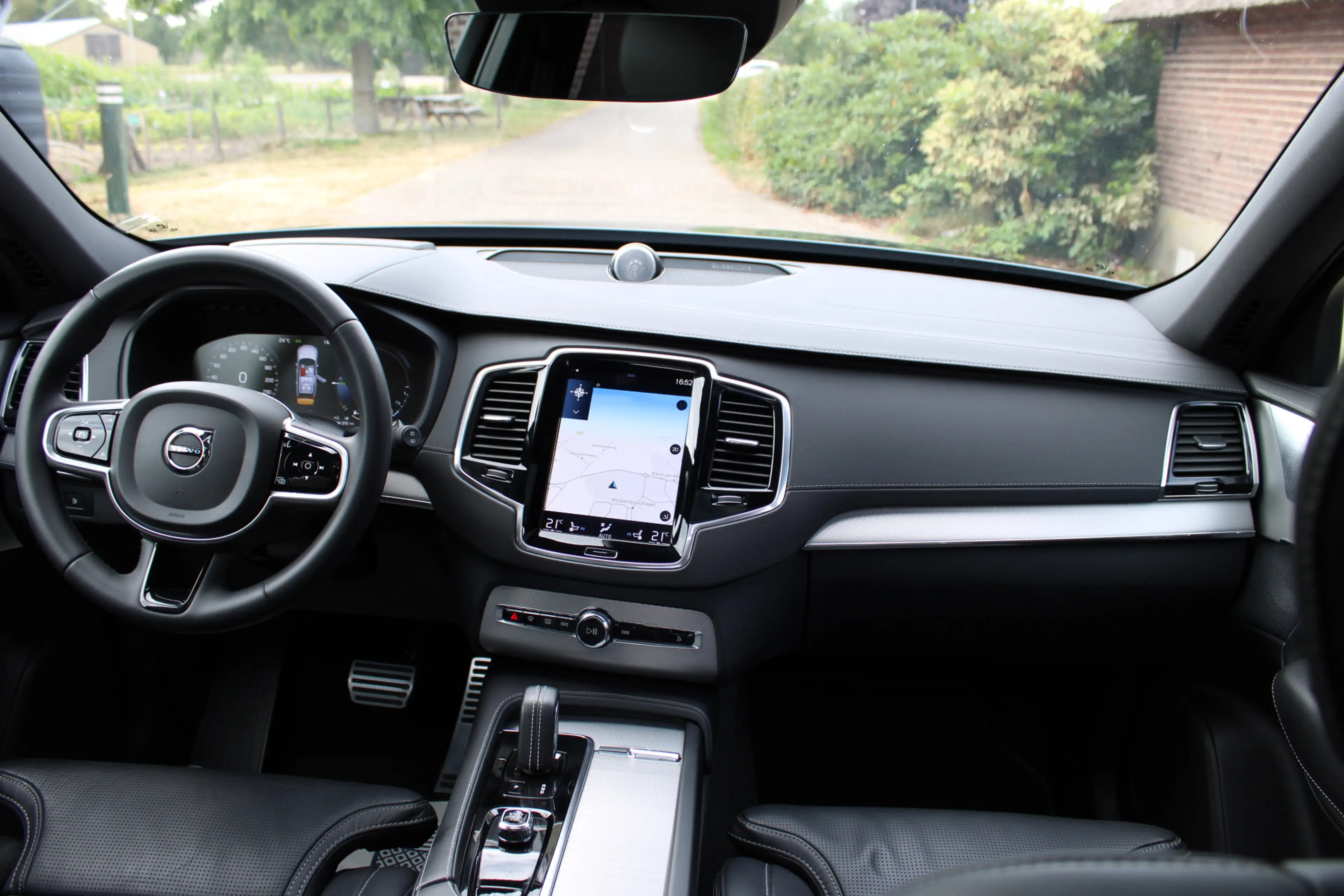 Volvo XC90 2.0 T8 Recharge AWD R-DESIGN SOh 100% LUCHT LEER N — photo 7