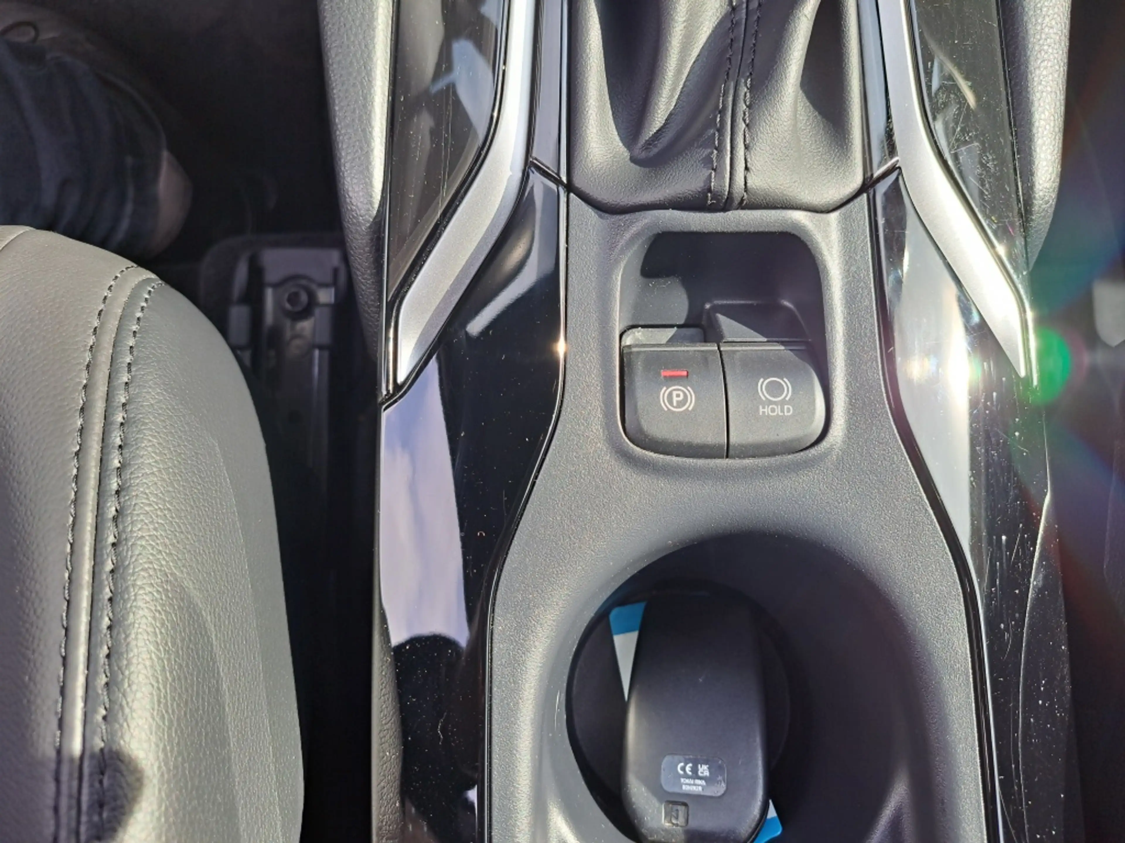 Toyota Corolla Cross 2.0 High Power 153 pk Hybrid 200 Style — photo 21
