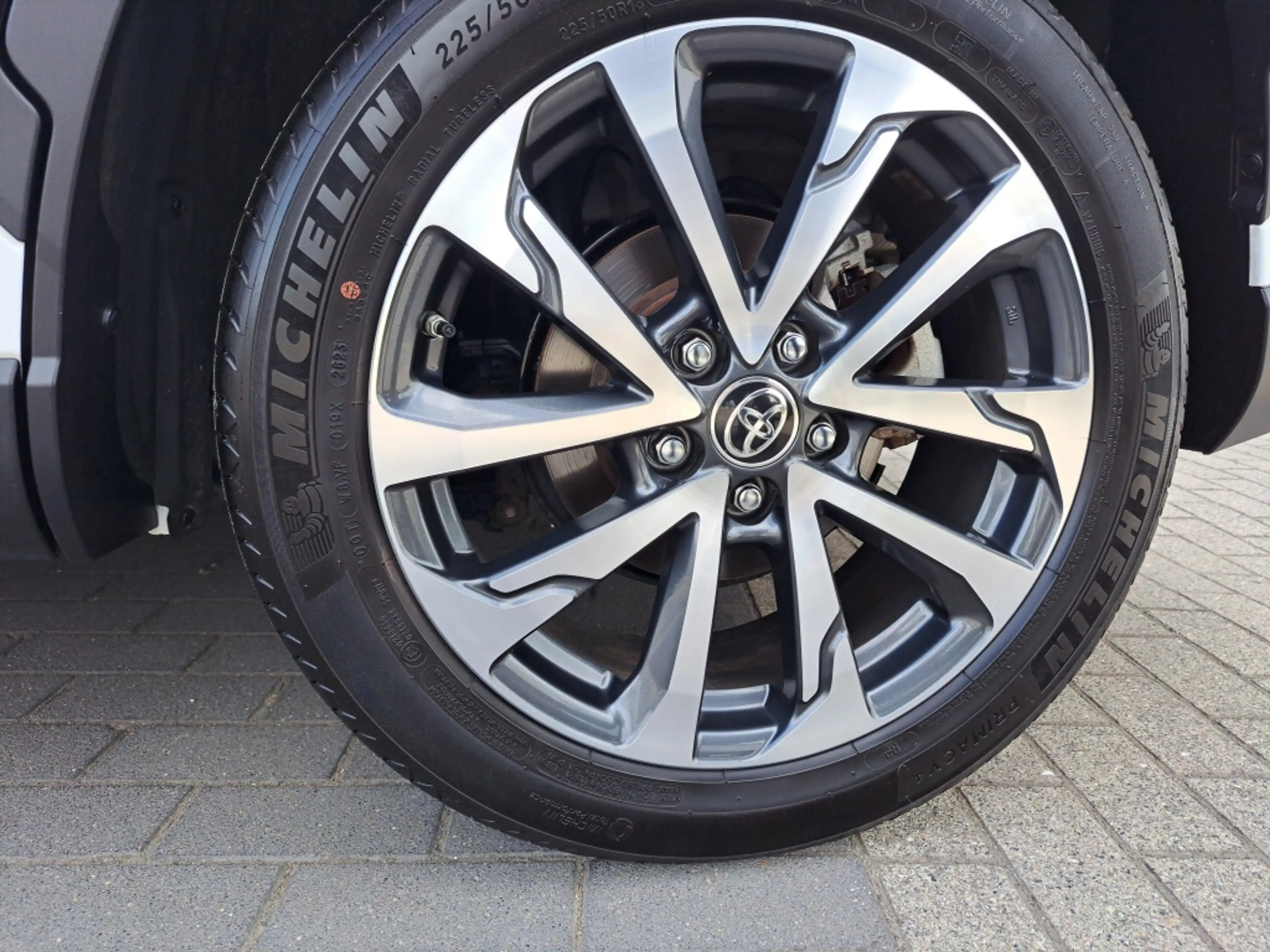 Toyota Corolla Cross 2.0 High Power 153 pk Hybrid 200 Style — photo 9