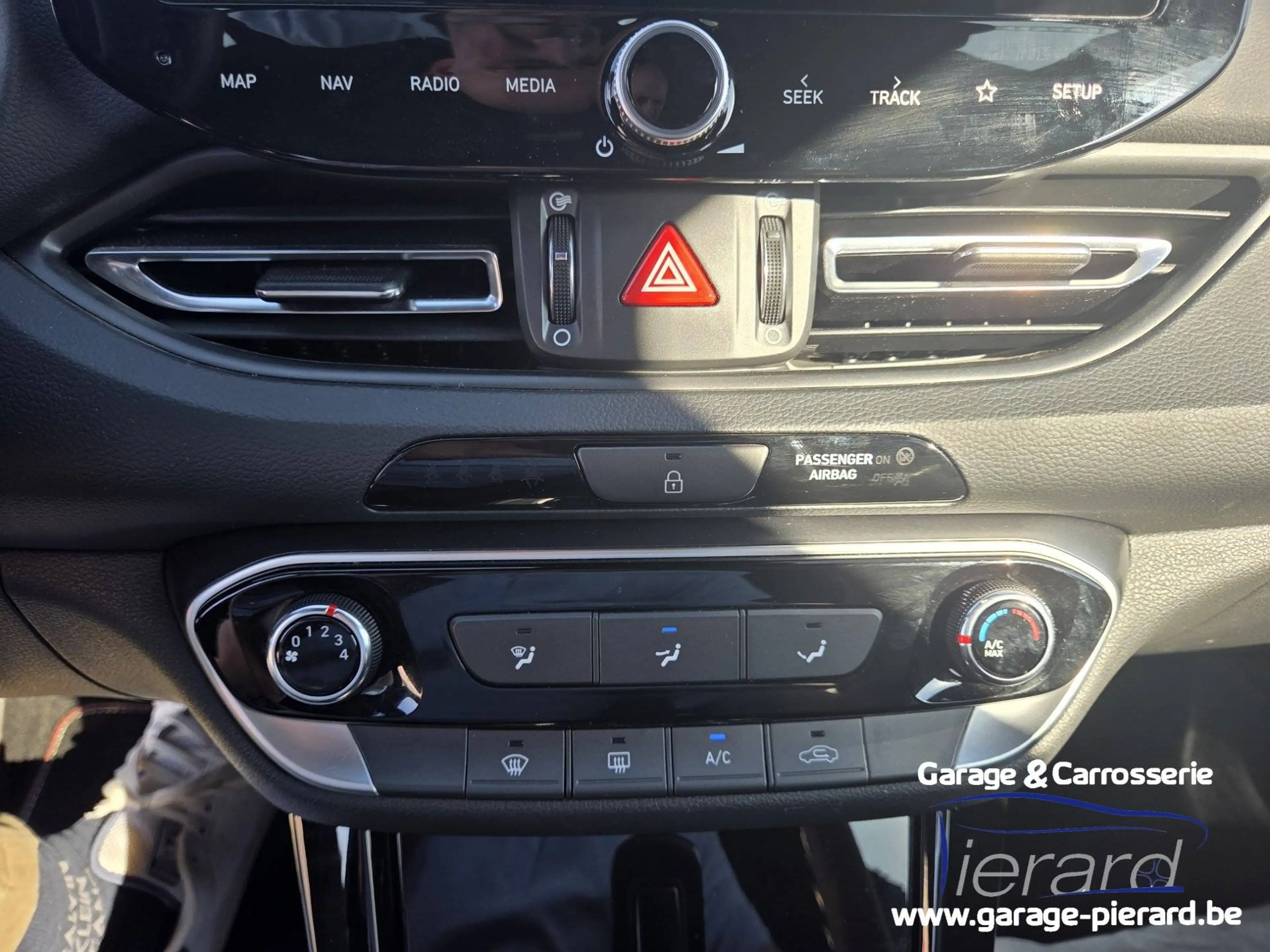 Hyundai i30 i30 1.0 T-GDi Twist N-Line DCT Twist N-Line — photo 15