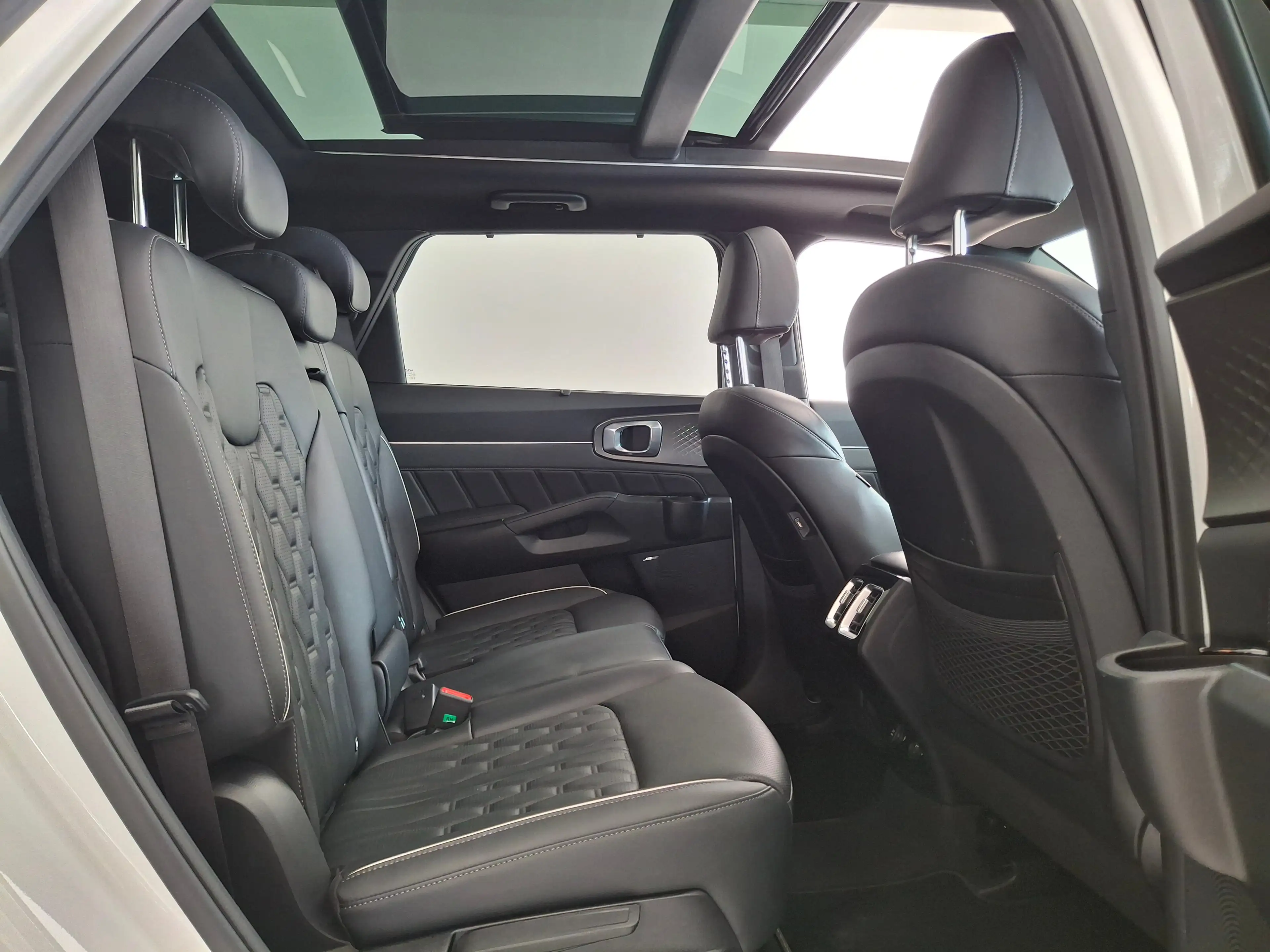 Kia Sorento 1.6 T-GDI Hybrid 2WD ExecutiveLine 7p. PANO LED LE — photo 7