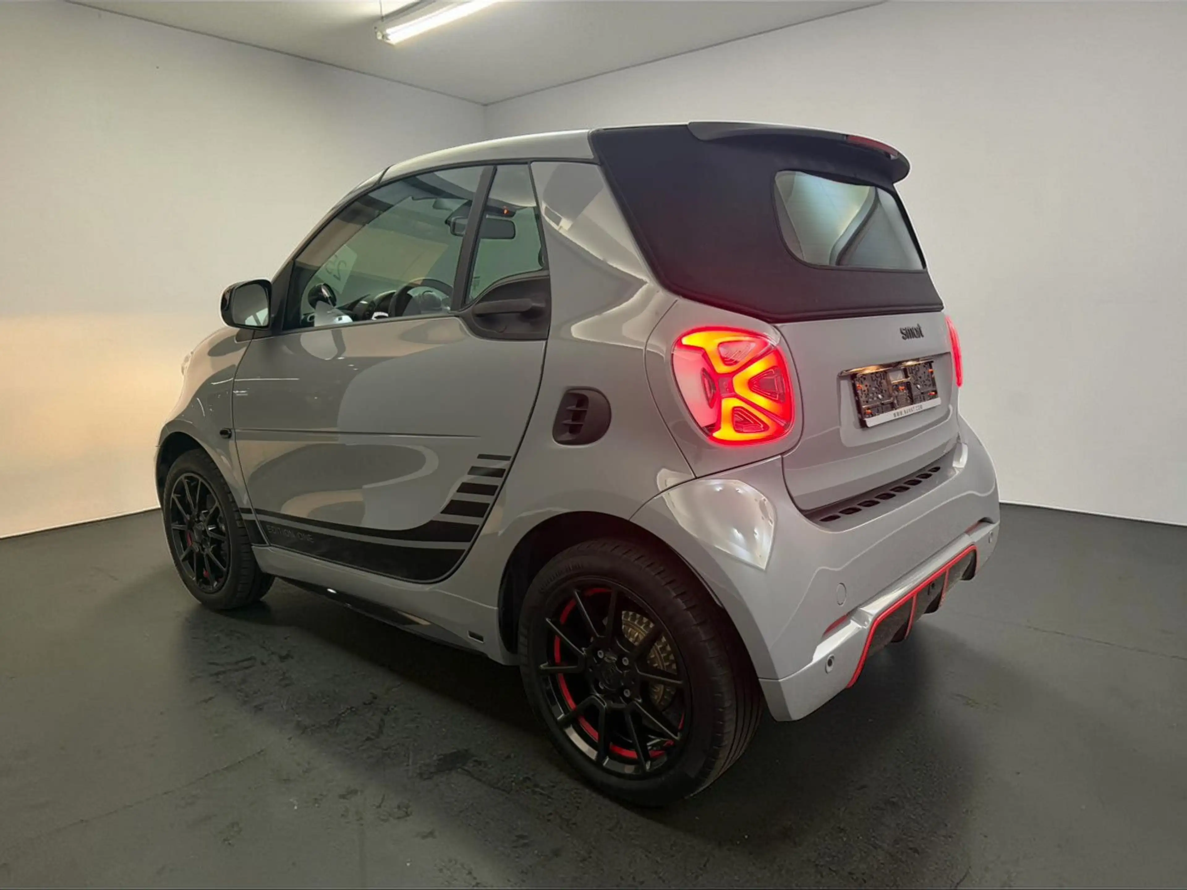 smart forTwo Cabrio EDITION 1*BRABUS*22 KW*TAILORMADE* — photo 5