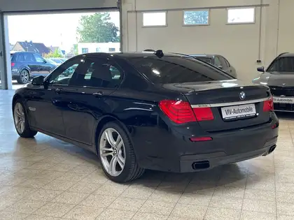 Annonce voiture d'occasion BMW 740 - CARADIZE