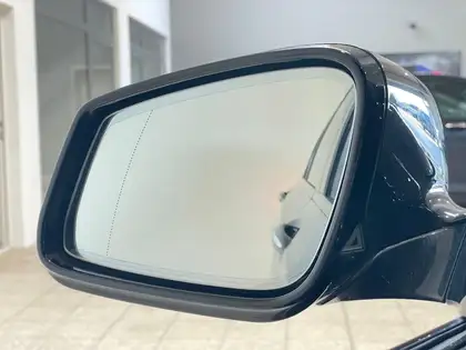 Annonce voiture d'occasion BMW 740 - CARADIZE