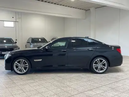 Annonce voiture d'occasion BMW 740 - CARADIZE