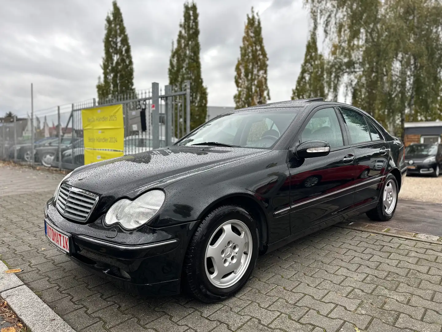 Mercedes-Benz C 200 CDI Elegance,AUTOMATIK,XENON,SCHIEBEDACH,TEMPOMAT! Schwarz - 1