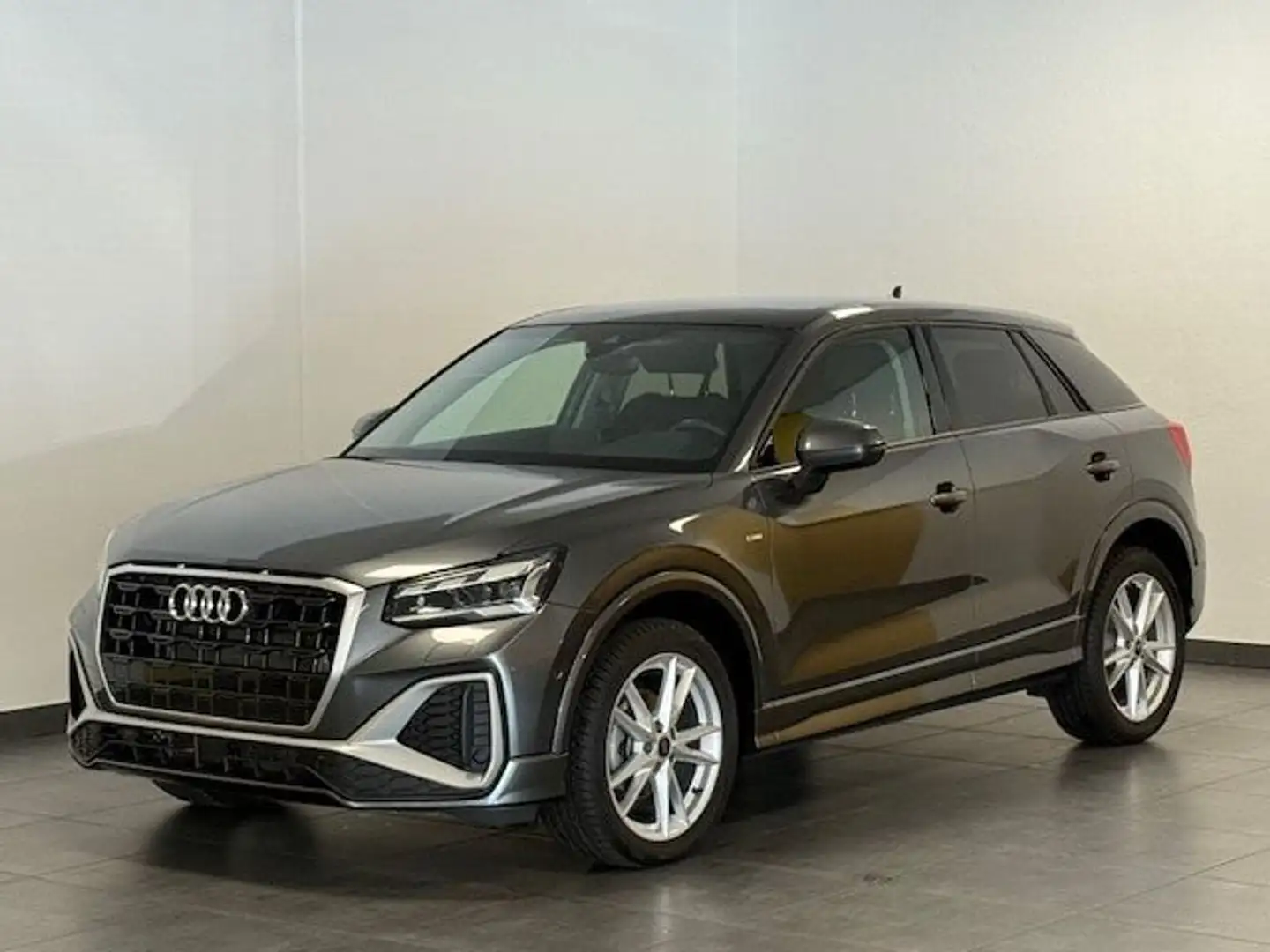 Audi Q2 S line 1.5 TFSI S-tronic, Panorama,Navi,Kamer Grau - 1