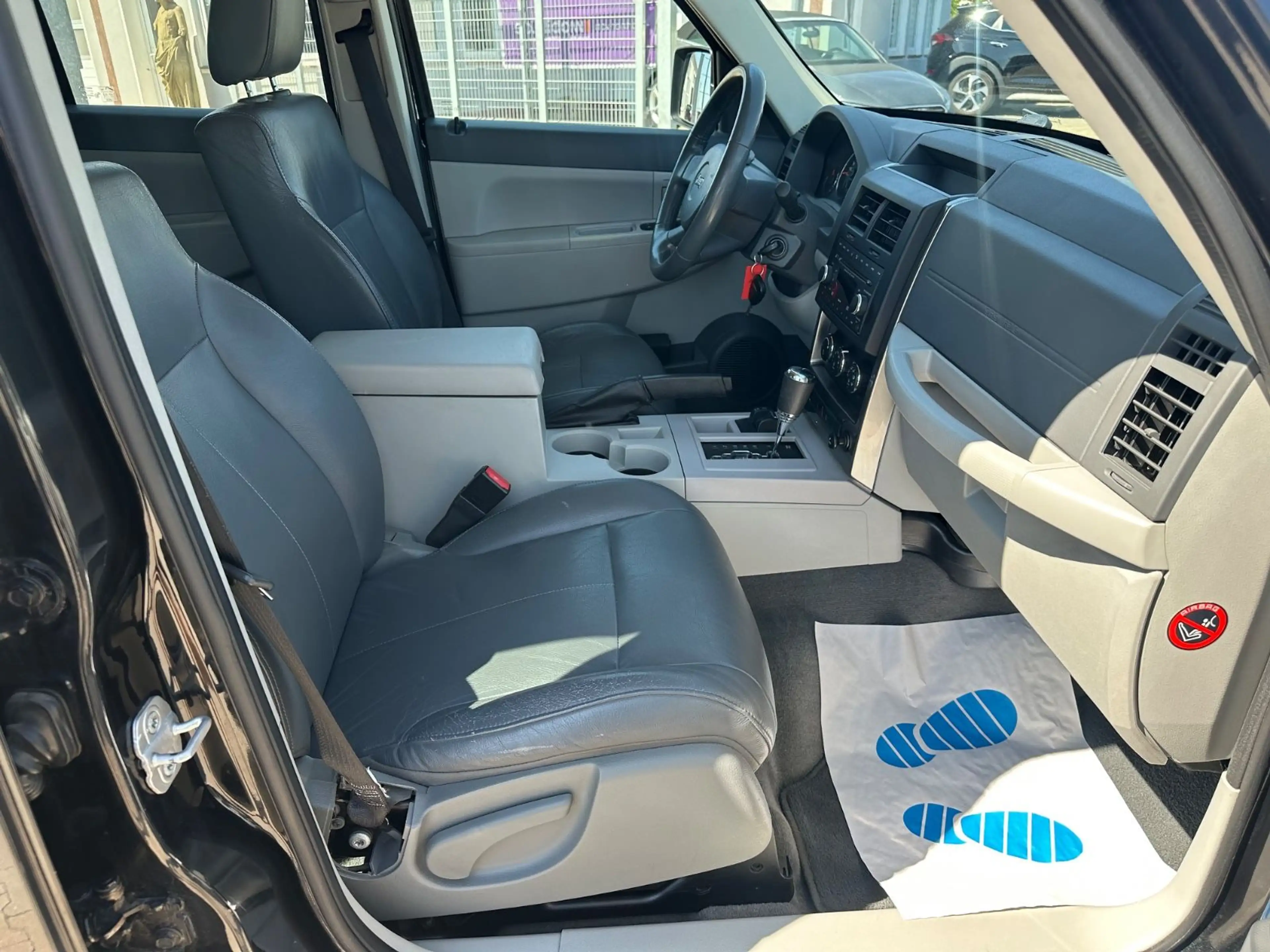 Jeep Cherokee 4x4 3,7L  Leder, Klima, el. Faltdach, — photo 10