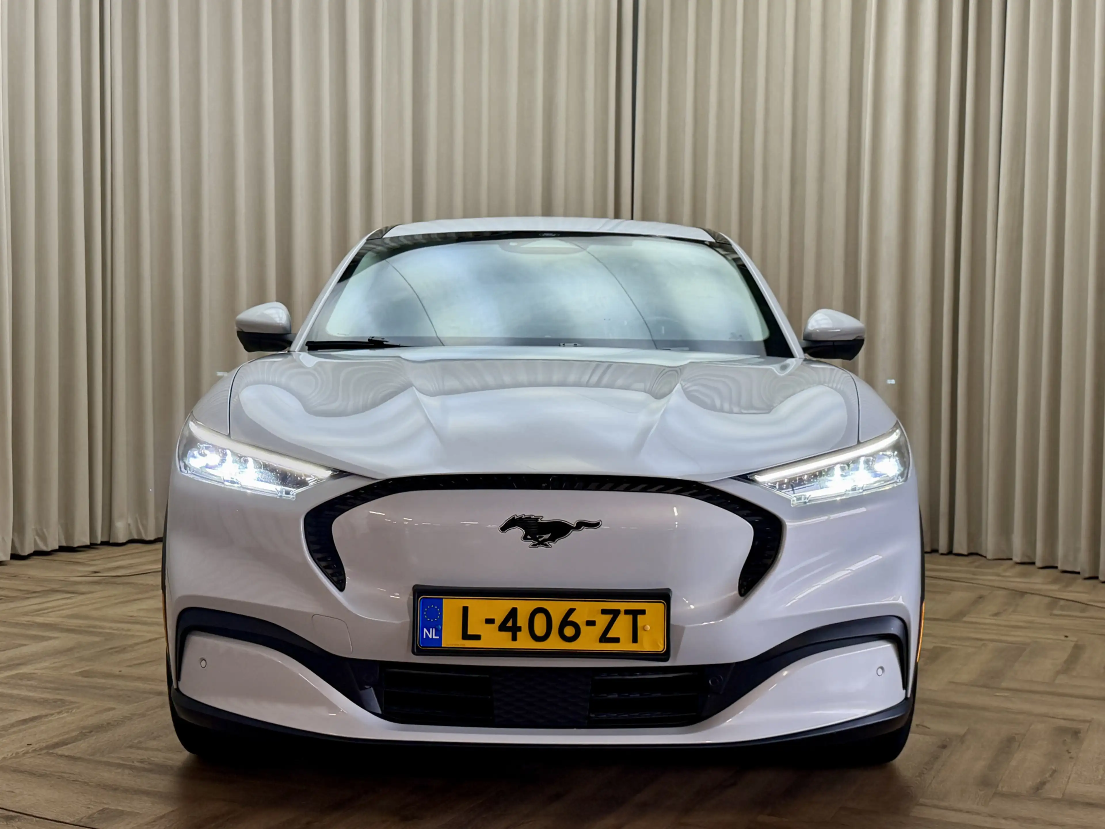 Ford Mustang Mach-E Extended RWD 98 kWh Org.NL! / Leder / B&O / Stoel/ — photo 19