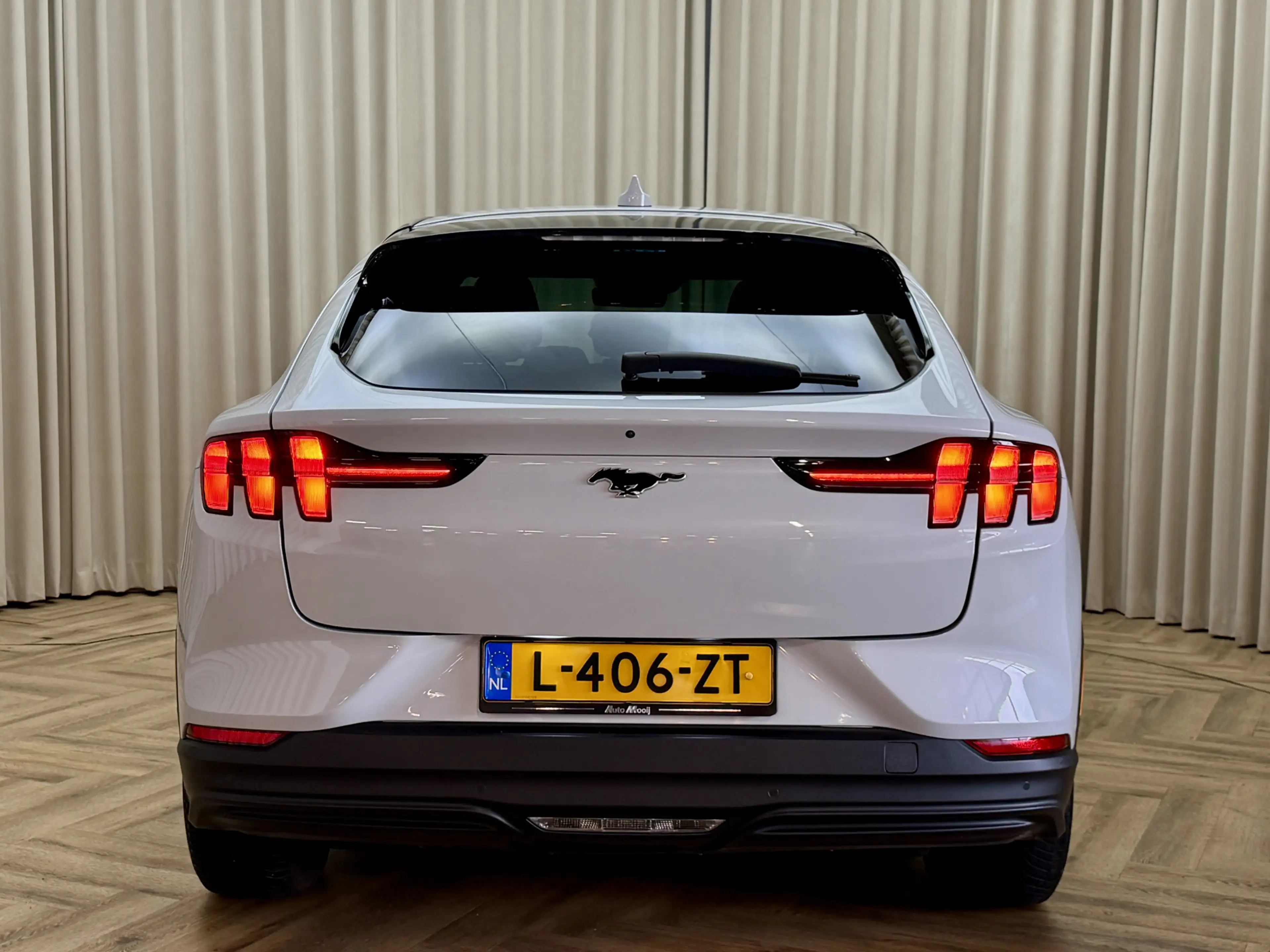 Ford Mustang Mach-E Extended RWD 98 kWh Org.NL! / Leder / B&O / Stoel/ — photo 25