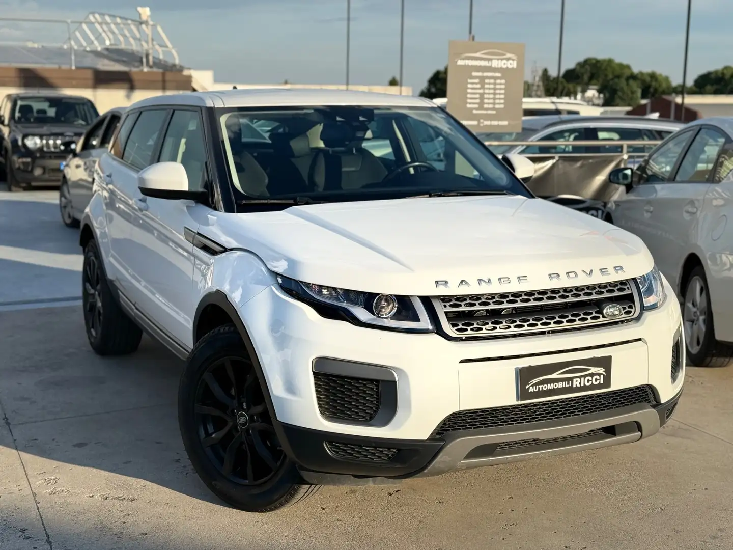 Land Rover Range Rover Evoque Range Rover Evoque 2.0 TD4 180 CV 5p. SE Bianco - 1