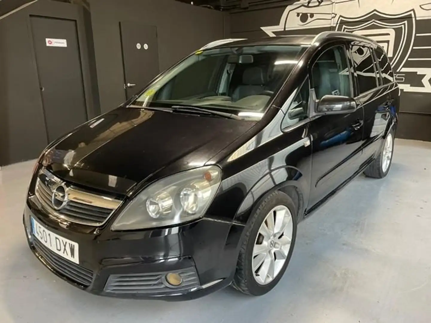 Opel Zafira Cosmo Negro - 1