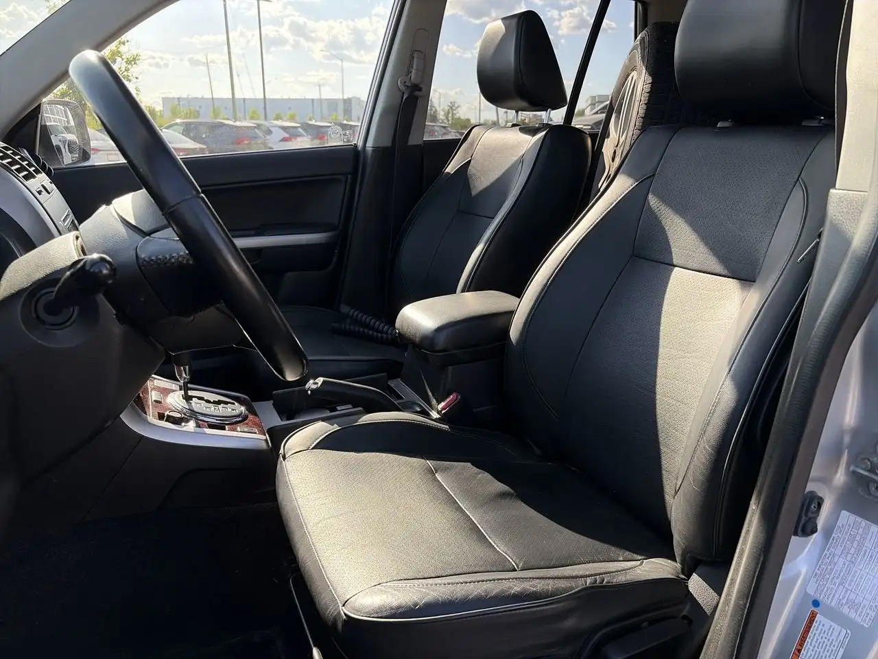 Suzuki Grand Vitara снимка Suzuki Grand Vitara