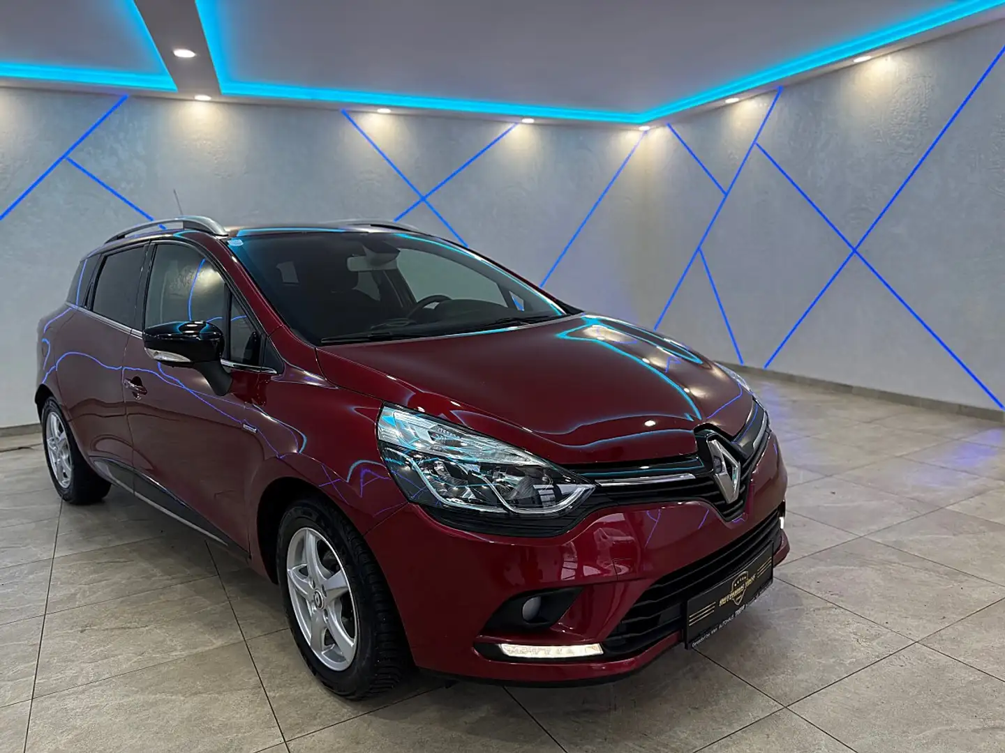 Renault Clio Grandtour Energy dCi 90 Limited*NAVI*LED*1.BESITZ* Rot - 1