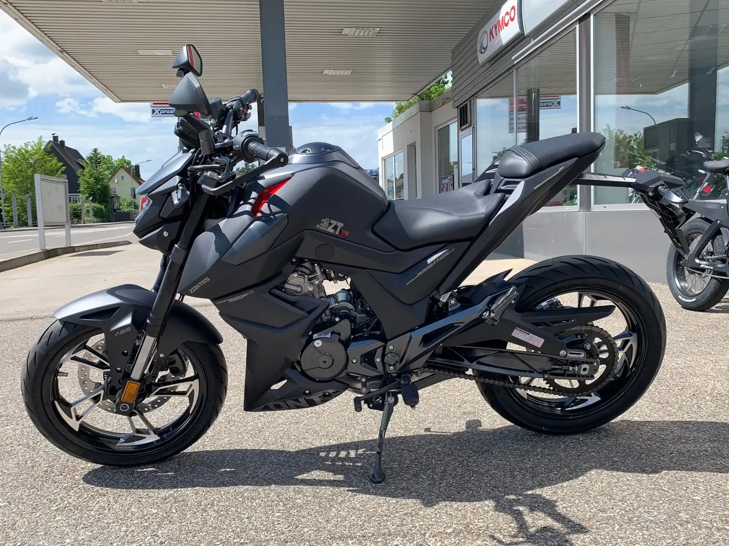 Zontes 125 U Negro - 1