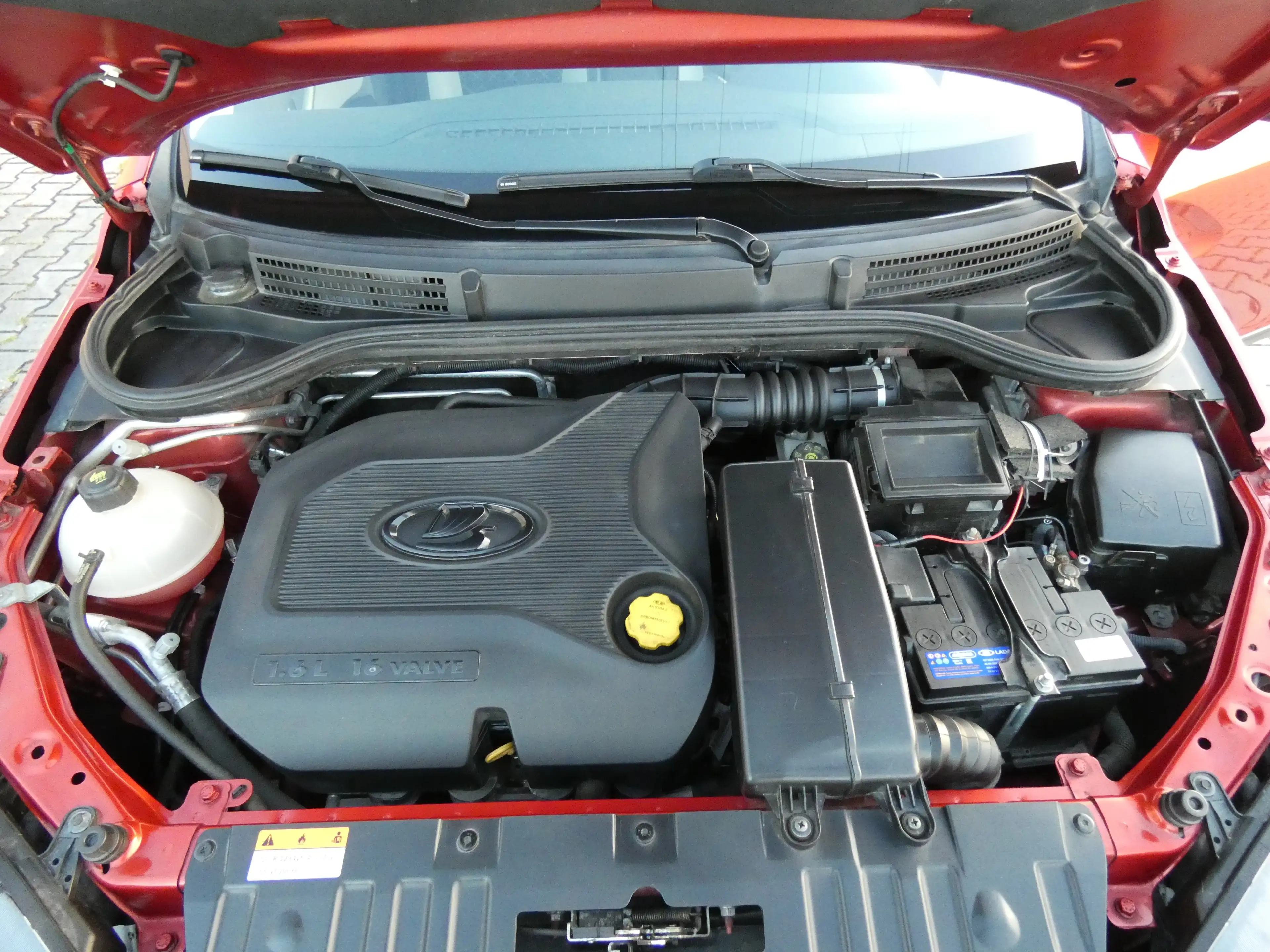 Lada Vesta SW Cross Luxus 1,6 Navi, 17" Alu, WR, PDC, TOP — photo 15