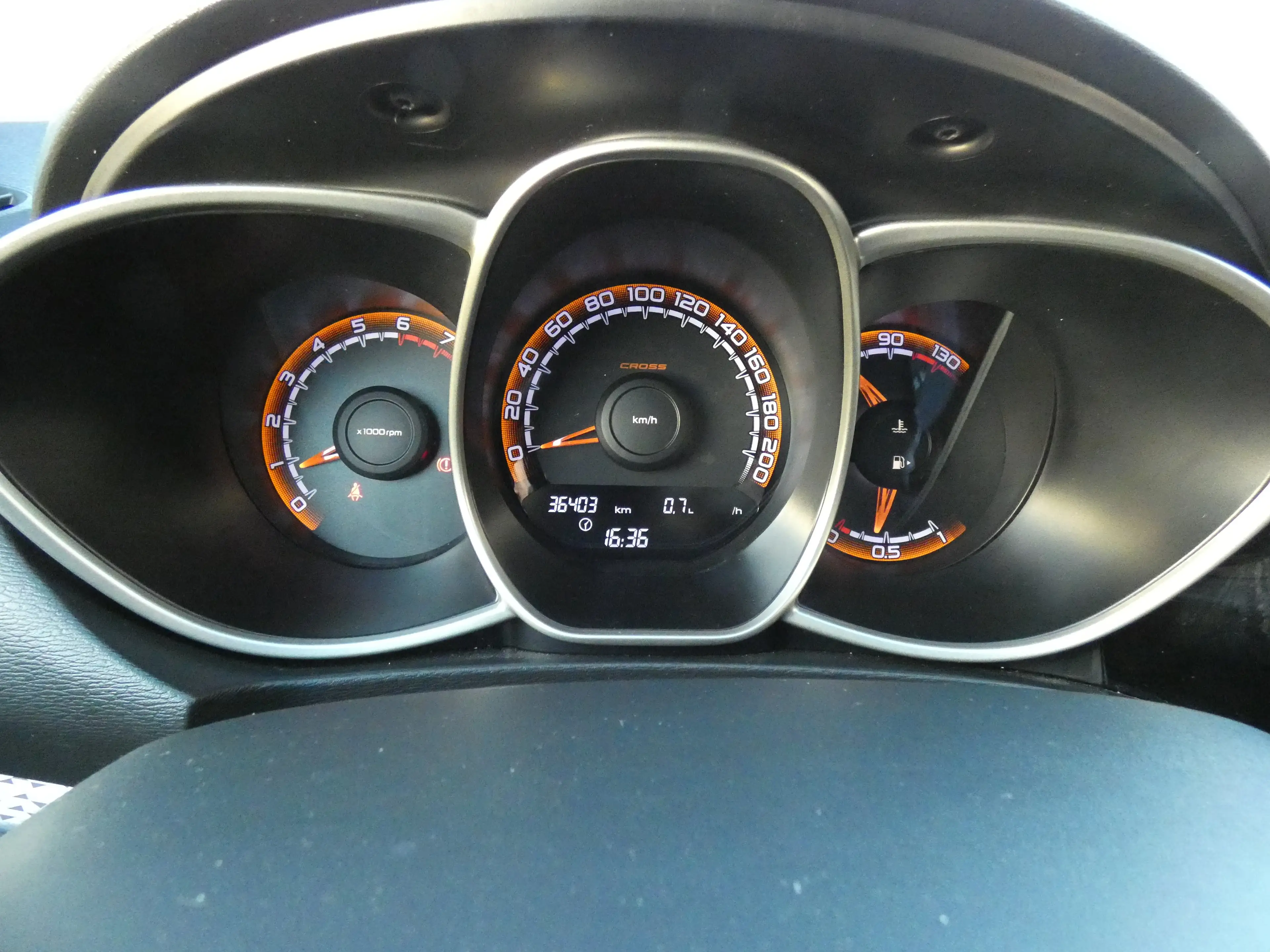 Lada Vesta SW Cross Luxus 1,6 Navi, 17" Alu, WR, PDC, TOP — photo 10