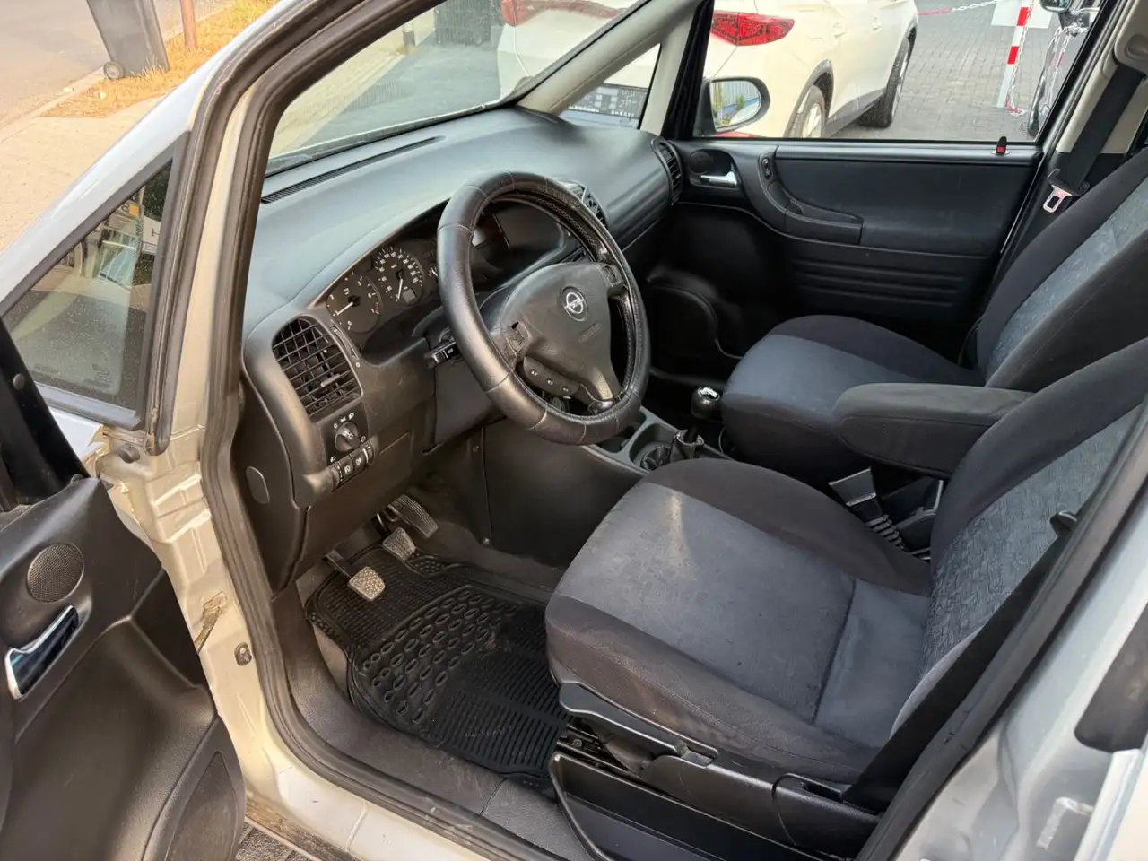 Opel Zafira 1.8 16V Edition /Klima / 7 Sitzer /, foto 11