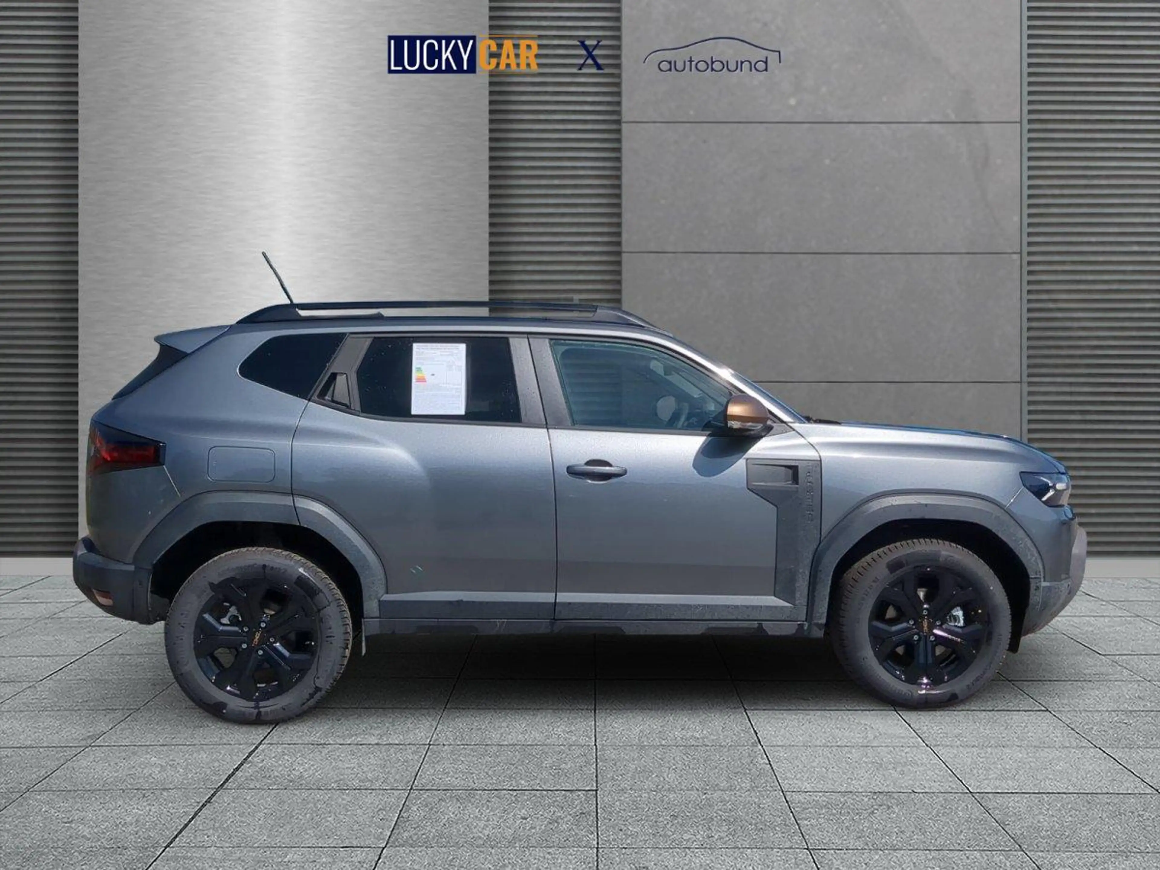 Dacia Duster Extreme SHZ LKHZ hybrid-G 150 EDC 4x4 113 kW (1... — photo 2