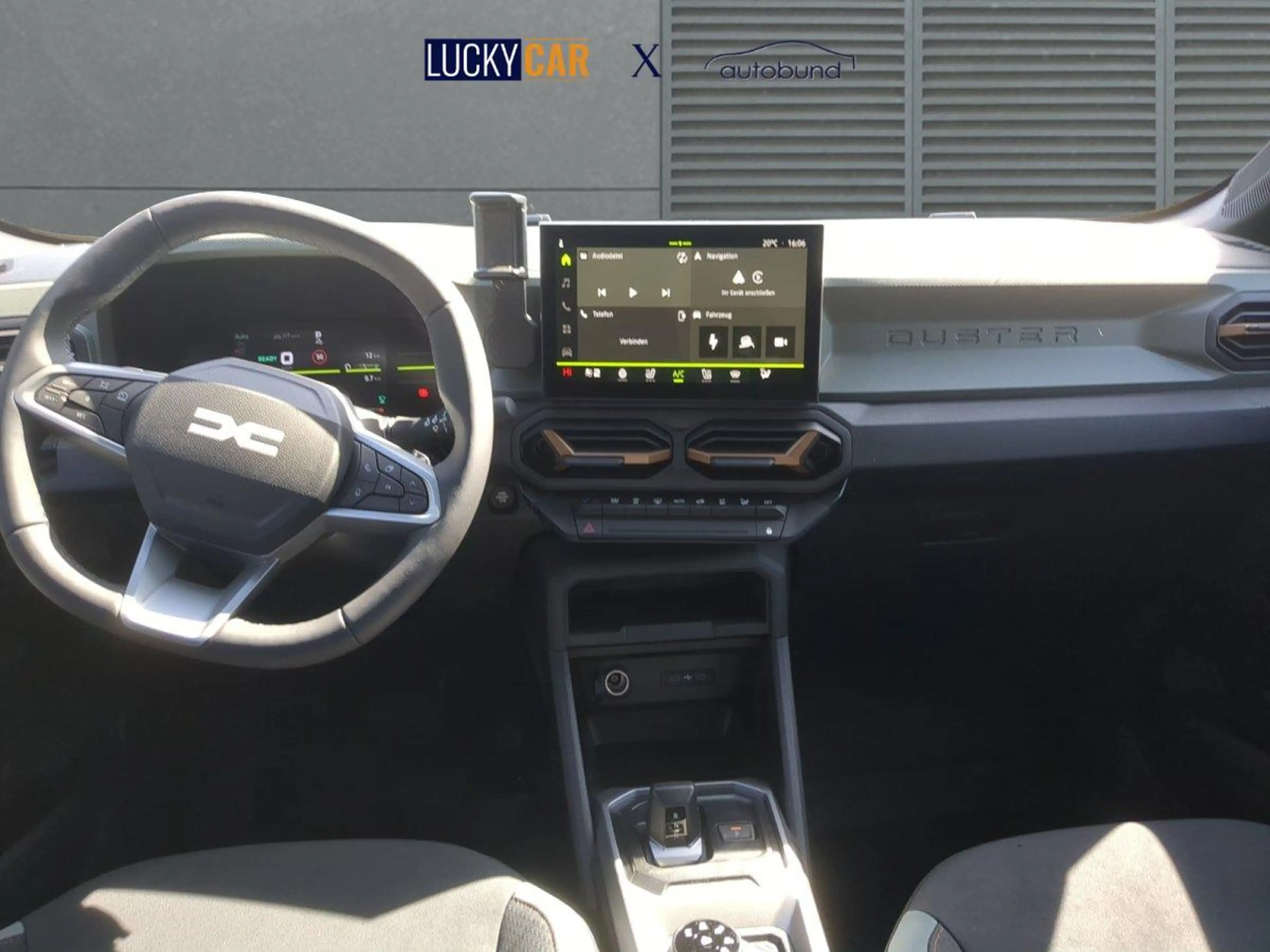 Dacia Duster Extreme SHZ LKHZ hybrid-G 150 EDC 4x4 113 kW (1... — photo 5