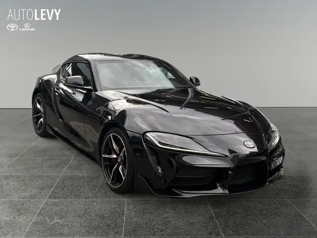 Toyota Supra view 8