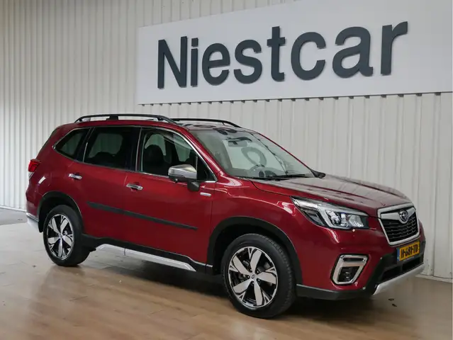 Subaru Forester 2.0i e-BOXER First Edition