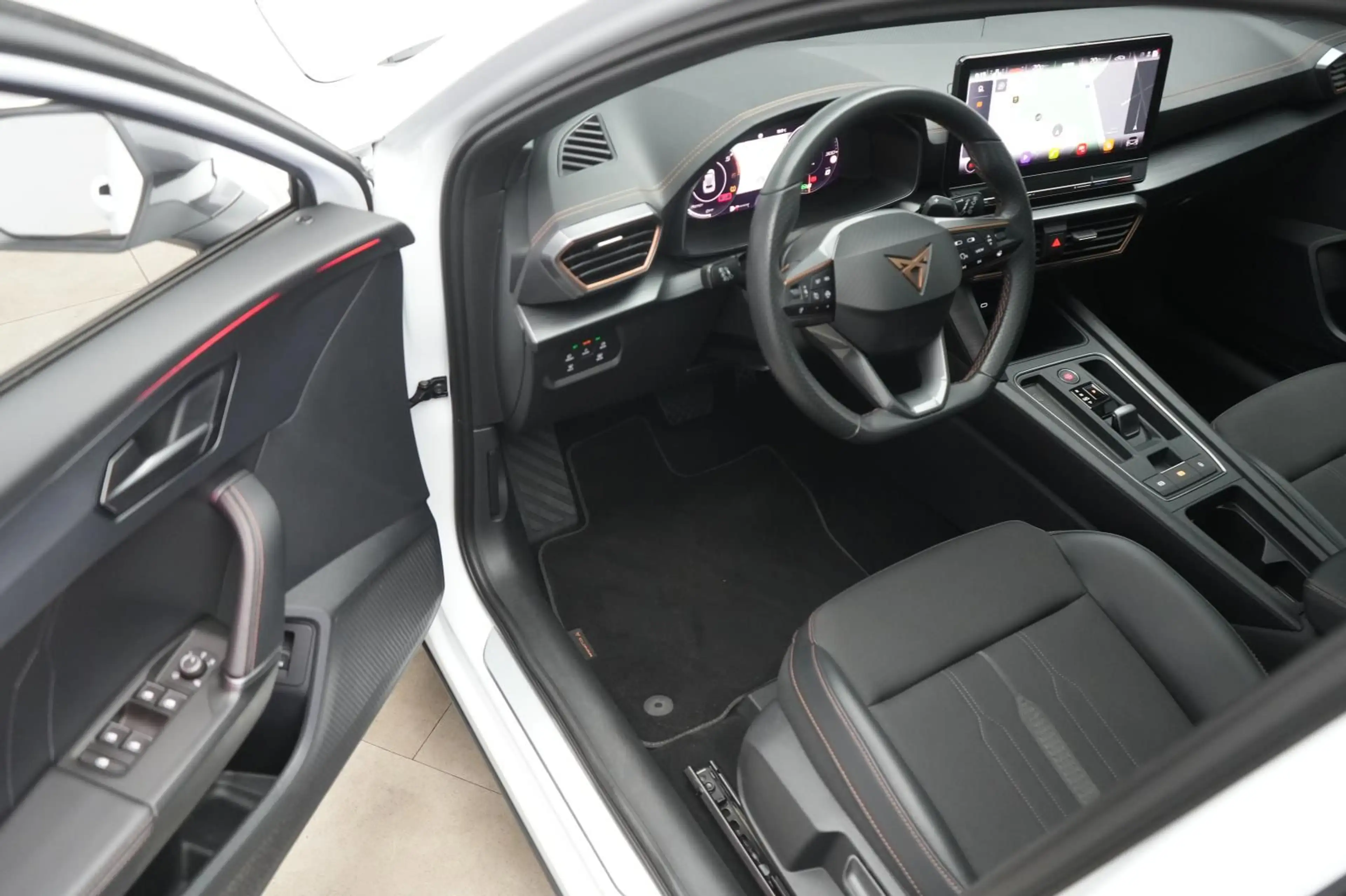 CUPRA Formentor 2.0 TDI 4Drive DSG AHK/Pano/ACC/Virtua — photo 14