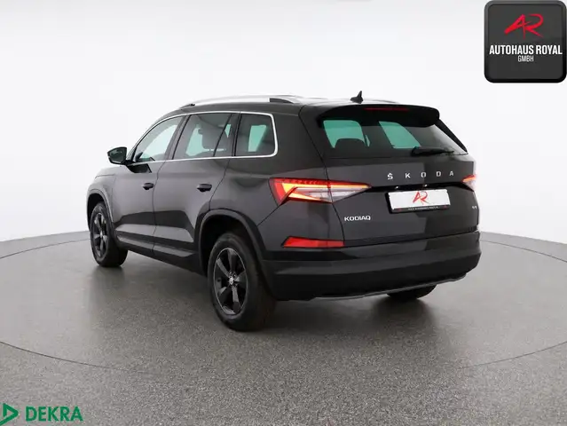 Skoda Kodiaq view 3