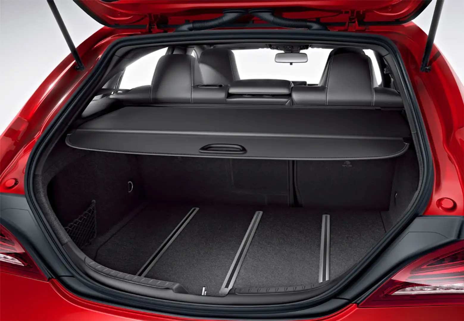 Mercedes-Benz CLA 180 Shooting Brake Weiß - 2